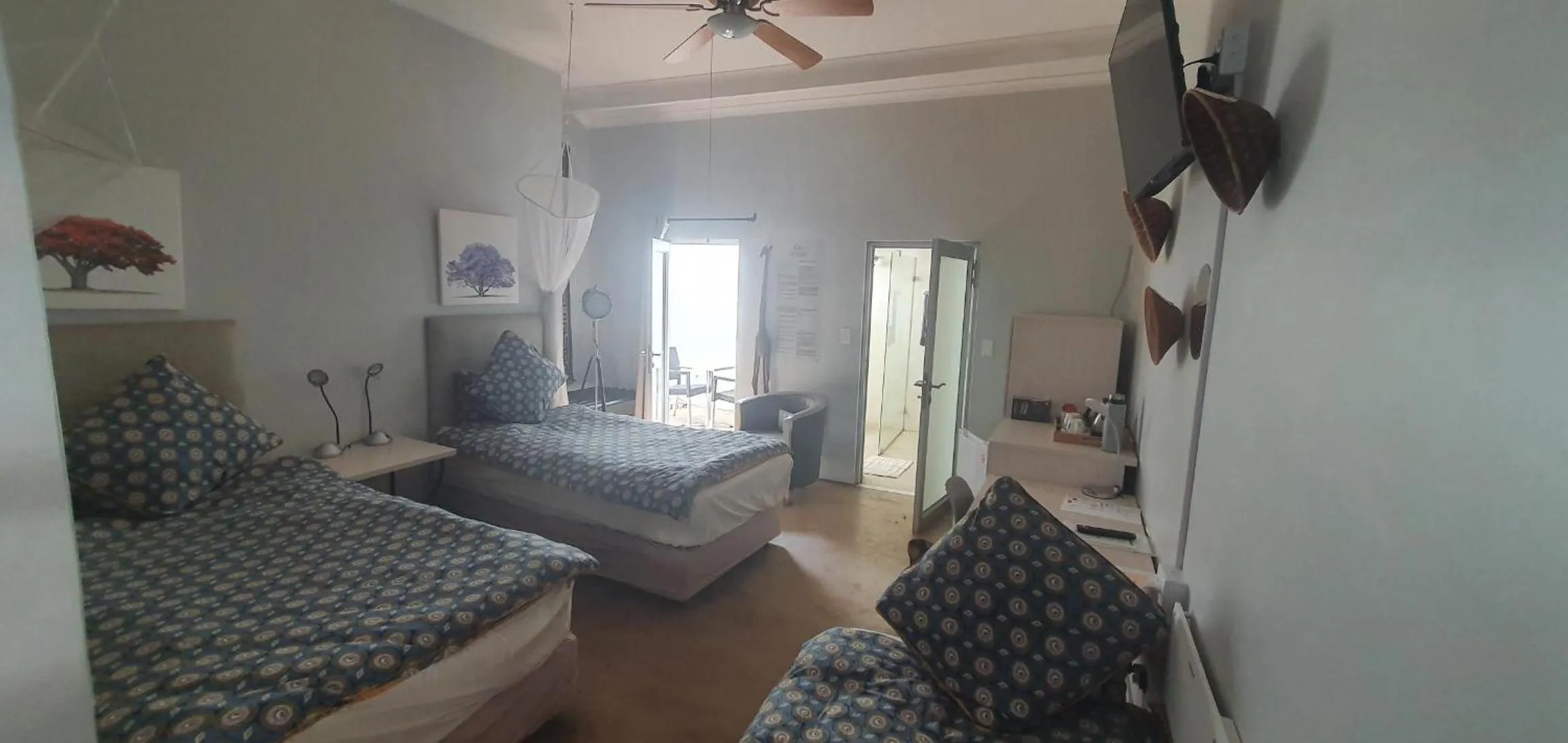 Bed in Vondelhof Guesthouse