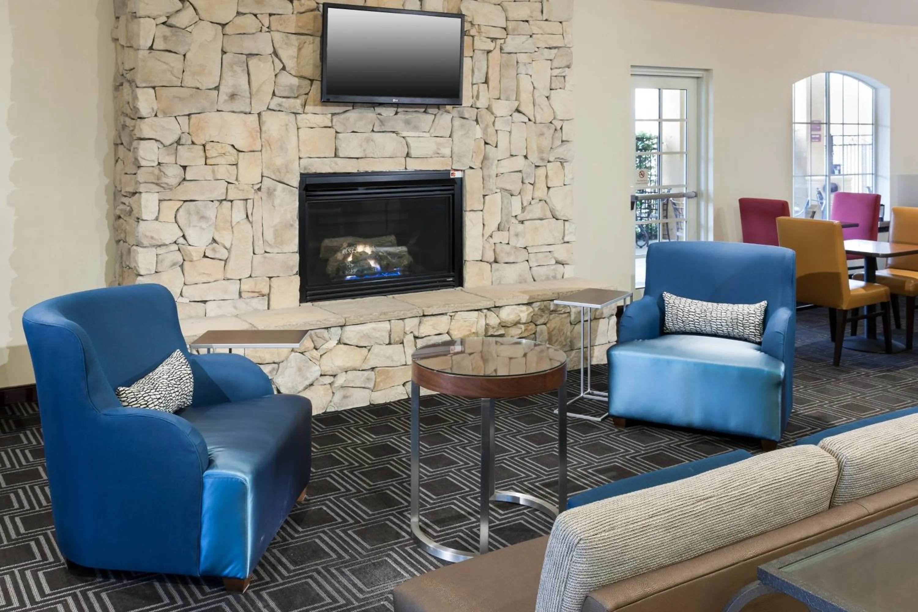 Lobby or reception in TownePlace Suites by Marriott San Antonio Airport