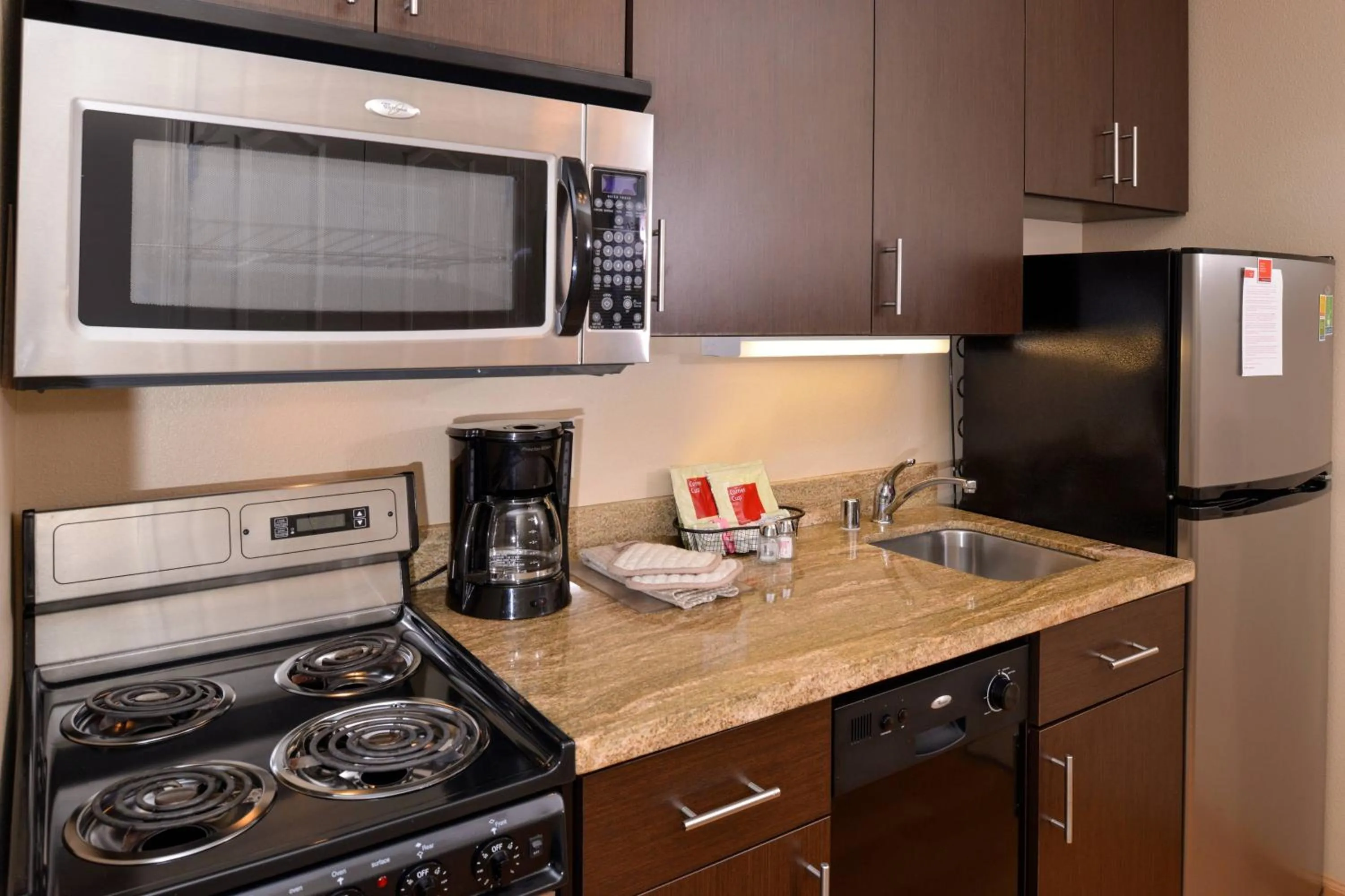 Bedroom in TownePlace Suites by Marriott Sacramento Roseville