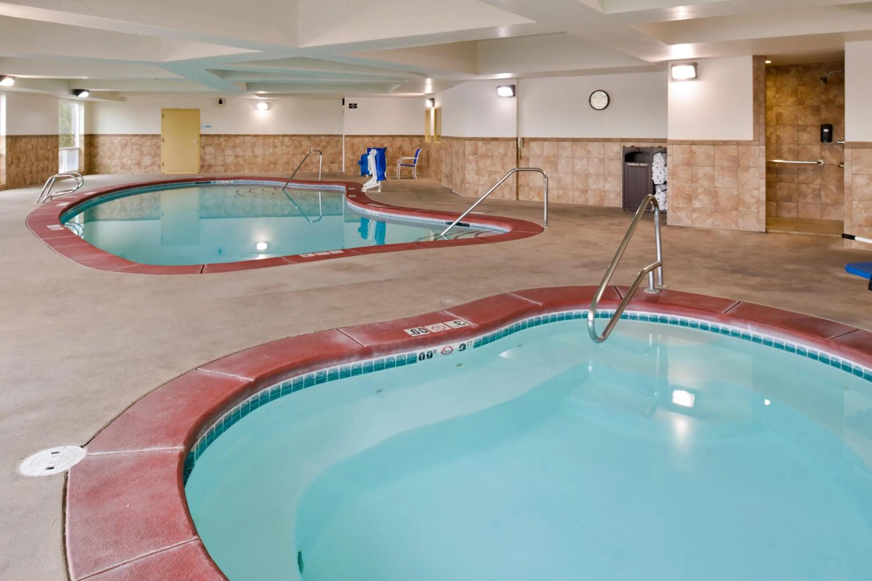 Swimming pool in Holiday Inn Express & Suites Nampa - Idaho Center by IHG