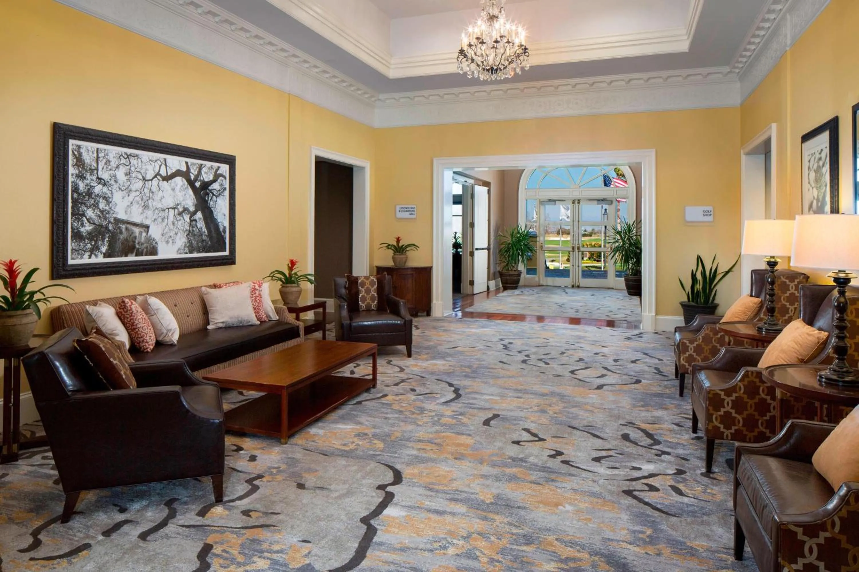 Lobby or reception in The Westin Savannah Harbor Golf Resort & Spa