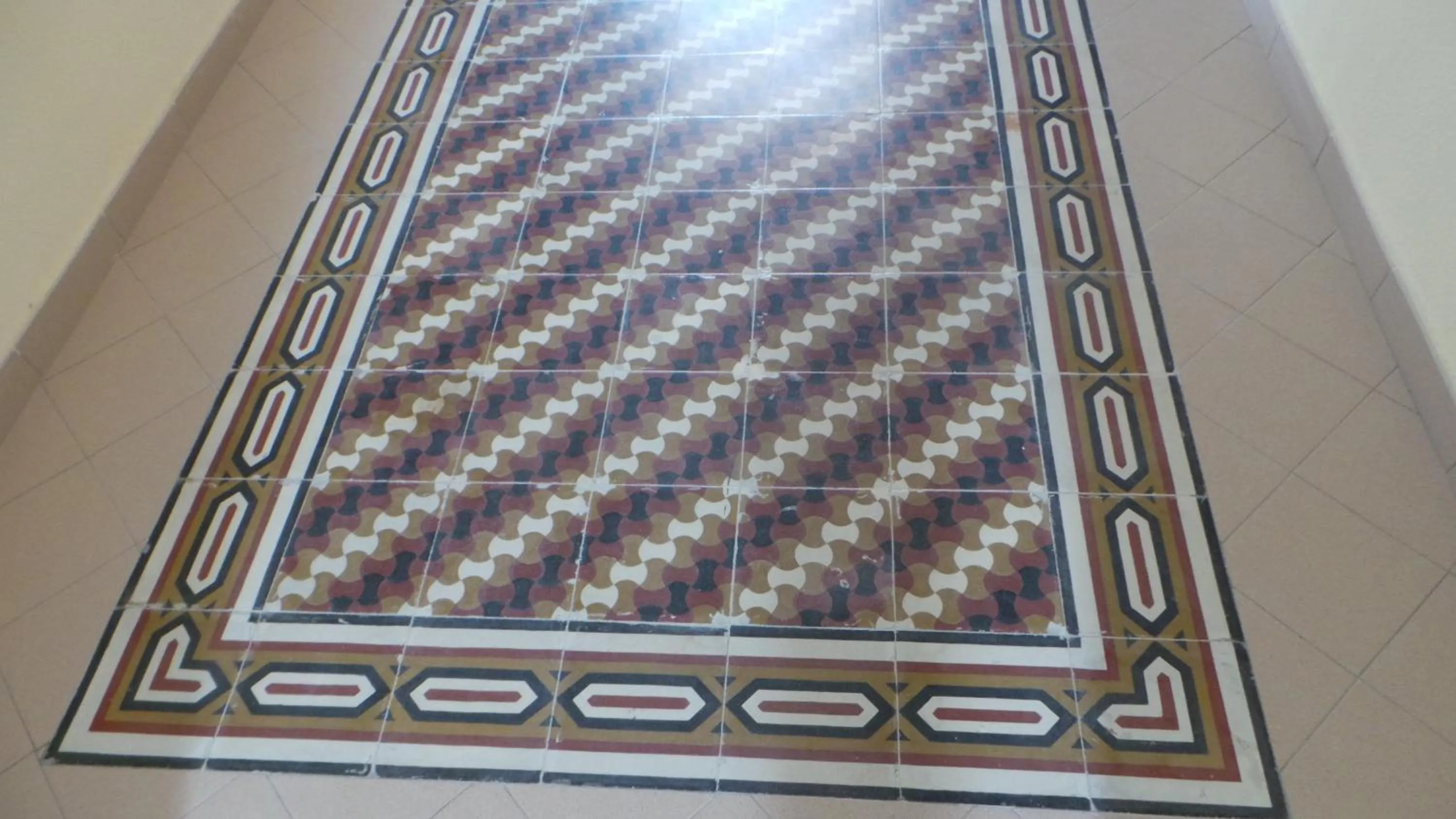 Decorative detail in Oasi Ottocento