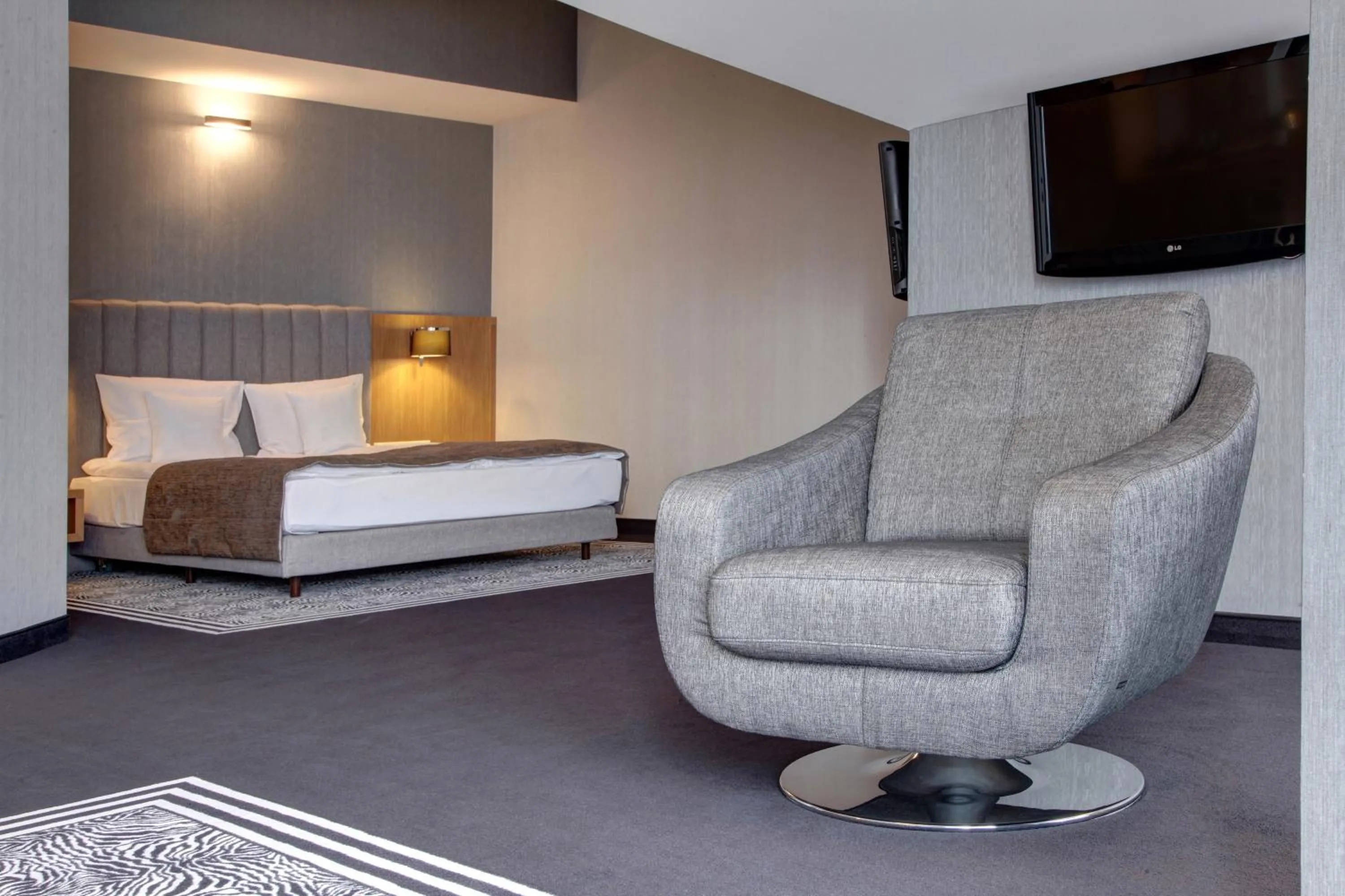 Photo of the whole room, Bed in Hotel & Medi-Spa Biały Kamień