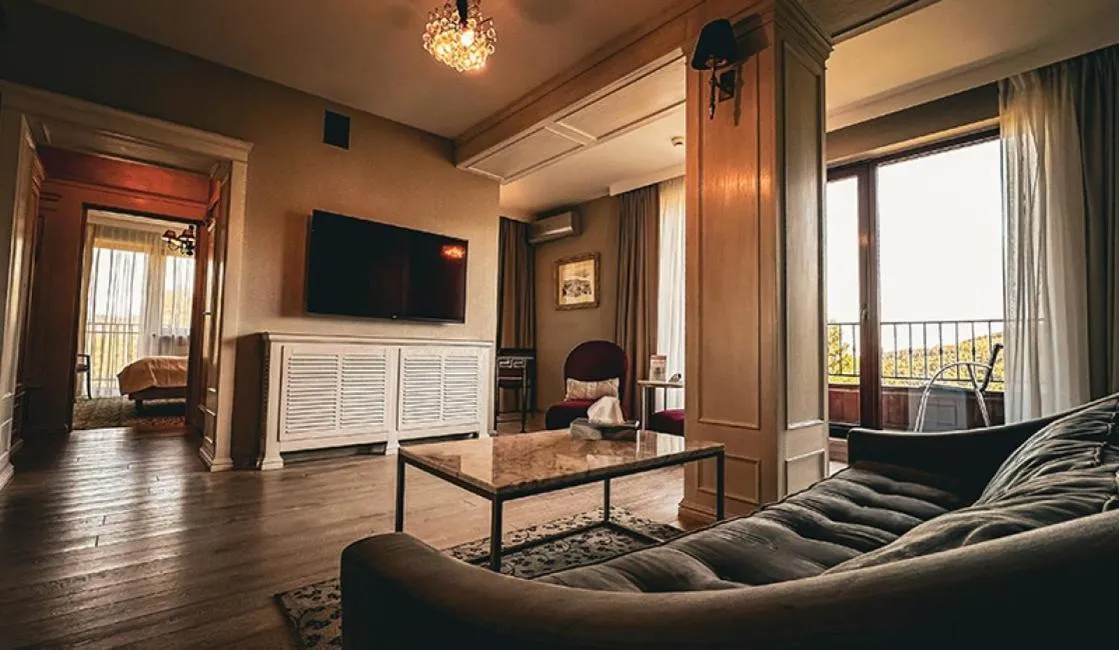 Hotel & Medi-Spa Biały Kamień