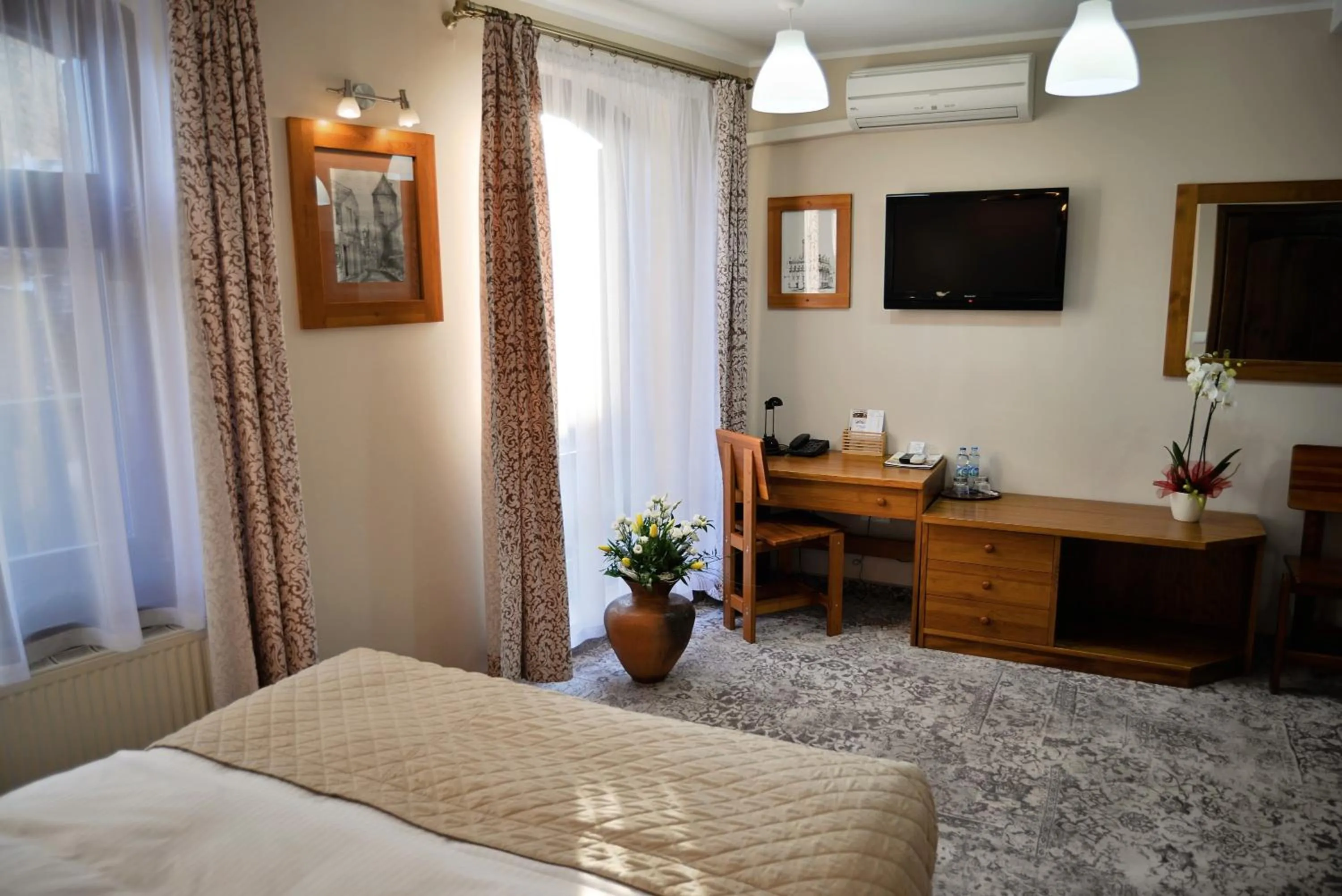 Photo of the whole room, Bed in Hotel Karczma Chełmińska