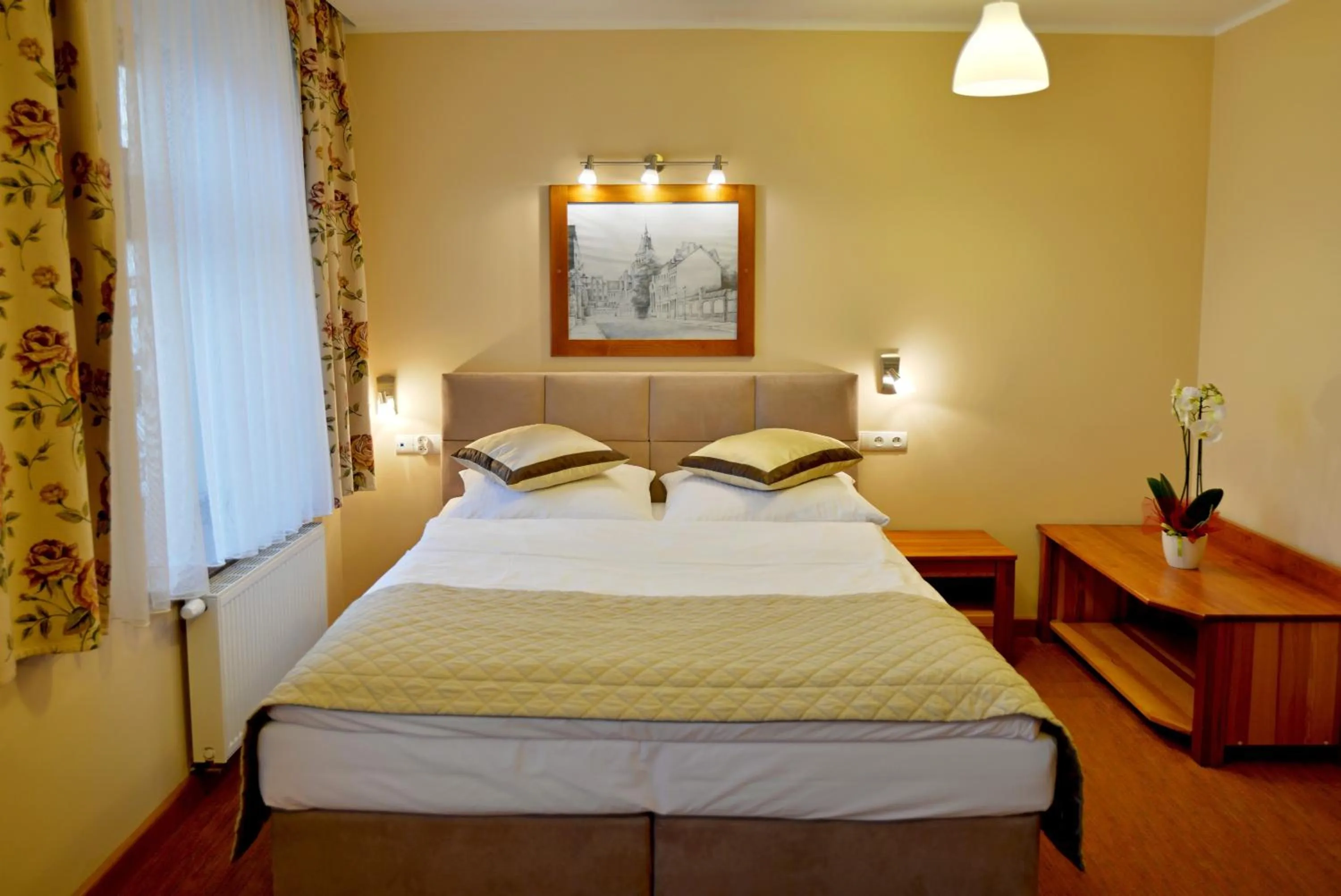 Photo of the whole room, Bed in Hotel Karczma Chełmińska