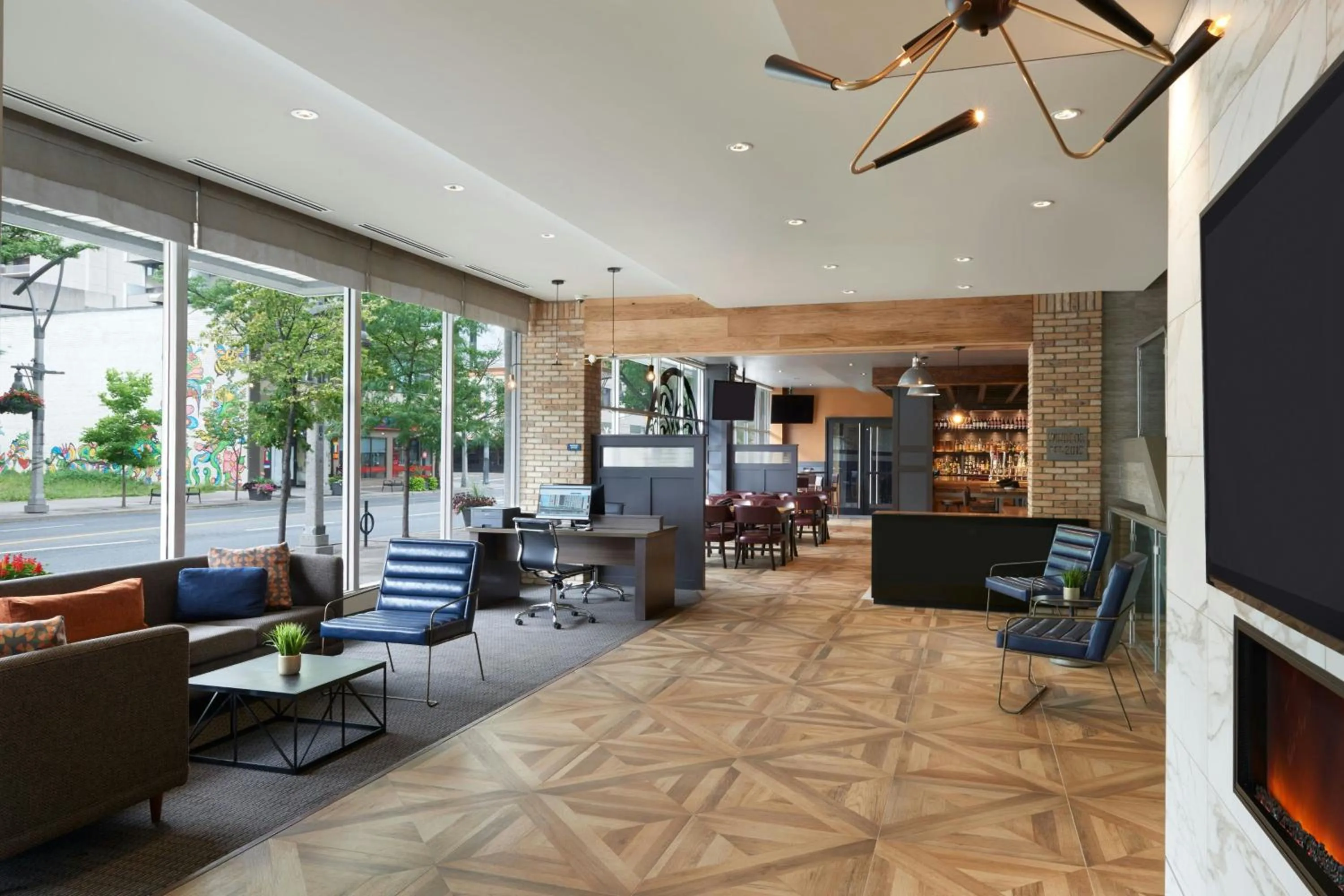 Lobby or reception in Four Points by Sheraton Windsor Downtown