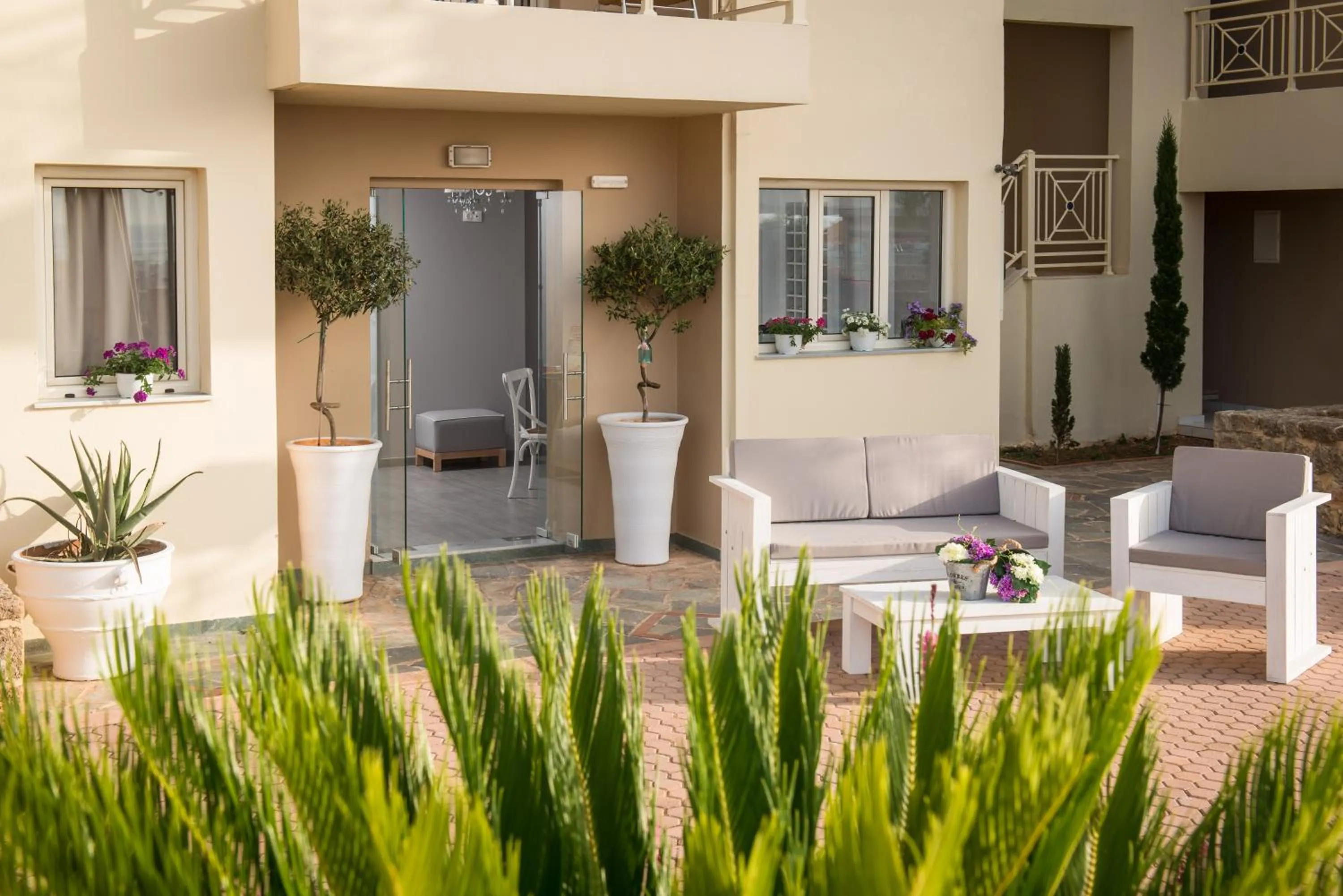 Facade/entrance in Notos Heights Hotel & Suites