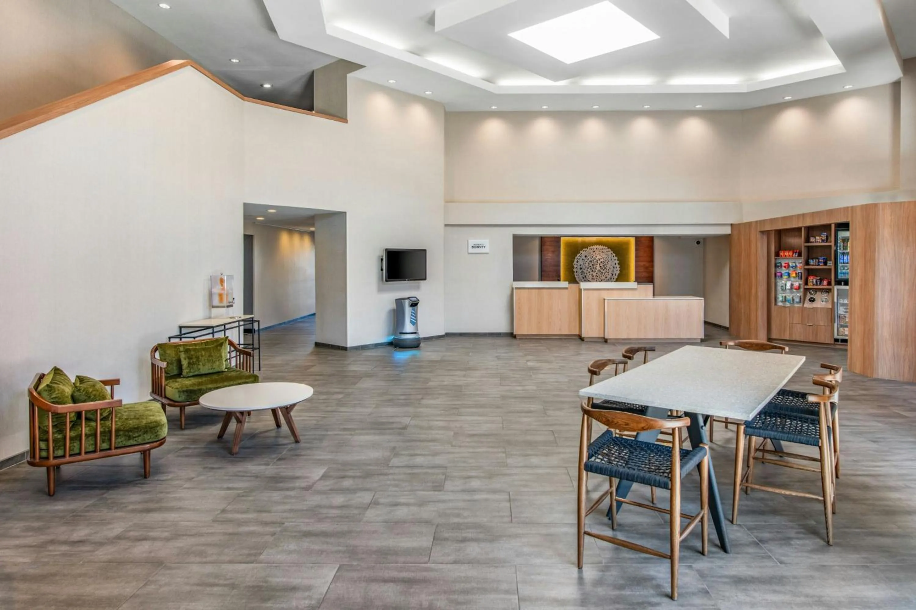 Lobby or reception in Fairfield Inn and Suites by Marriott San Jose Airport