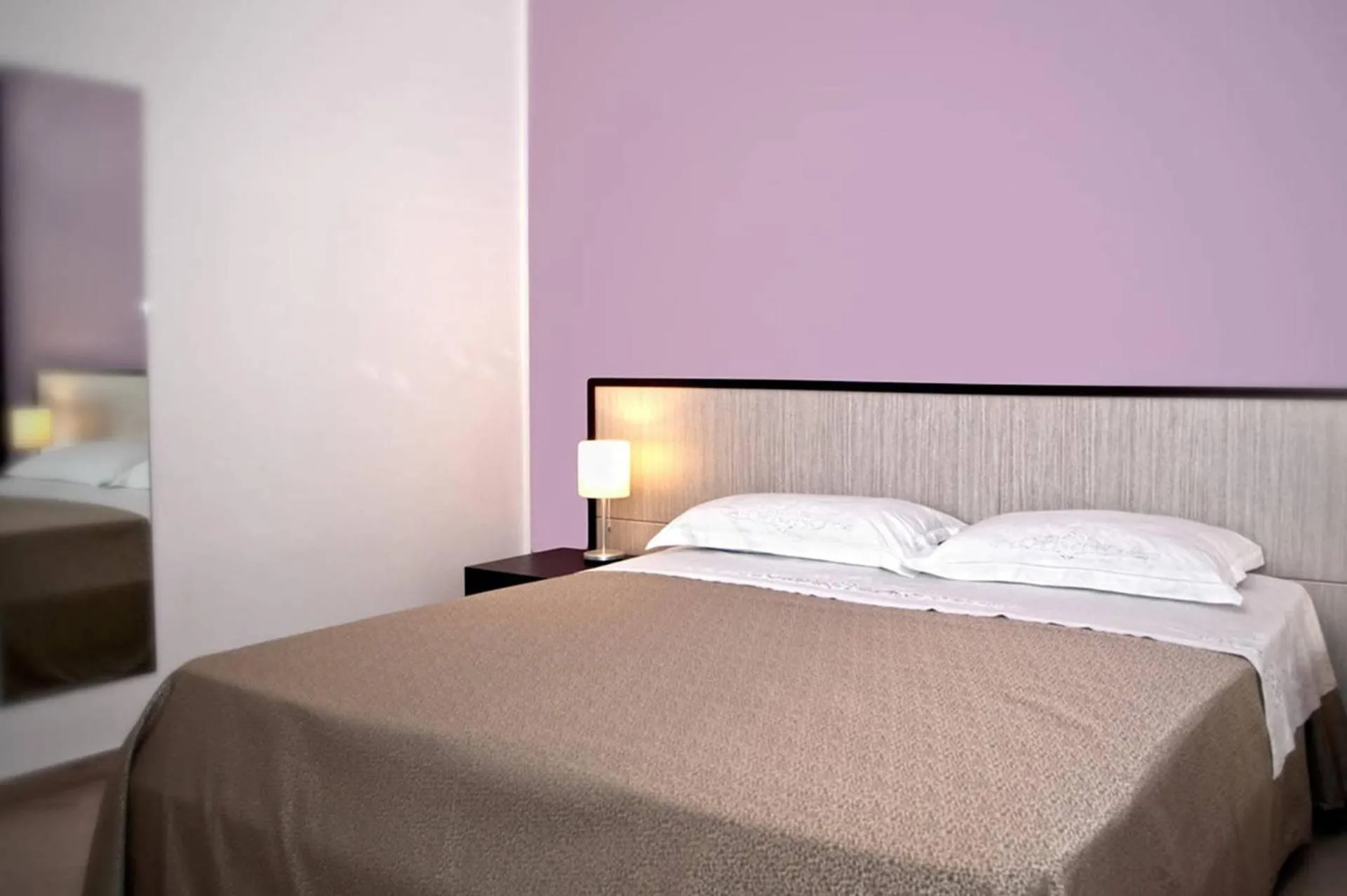 Photo of the whole room in B&B Cous Cous People