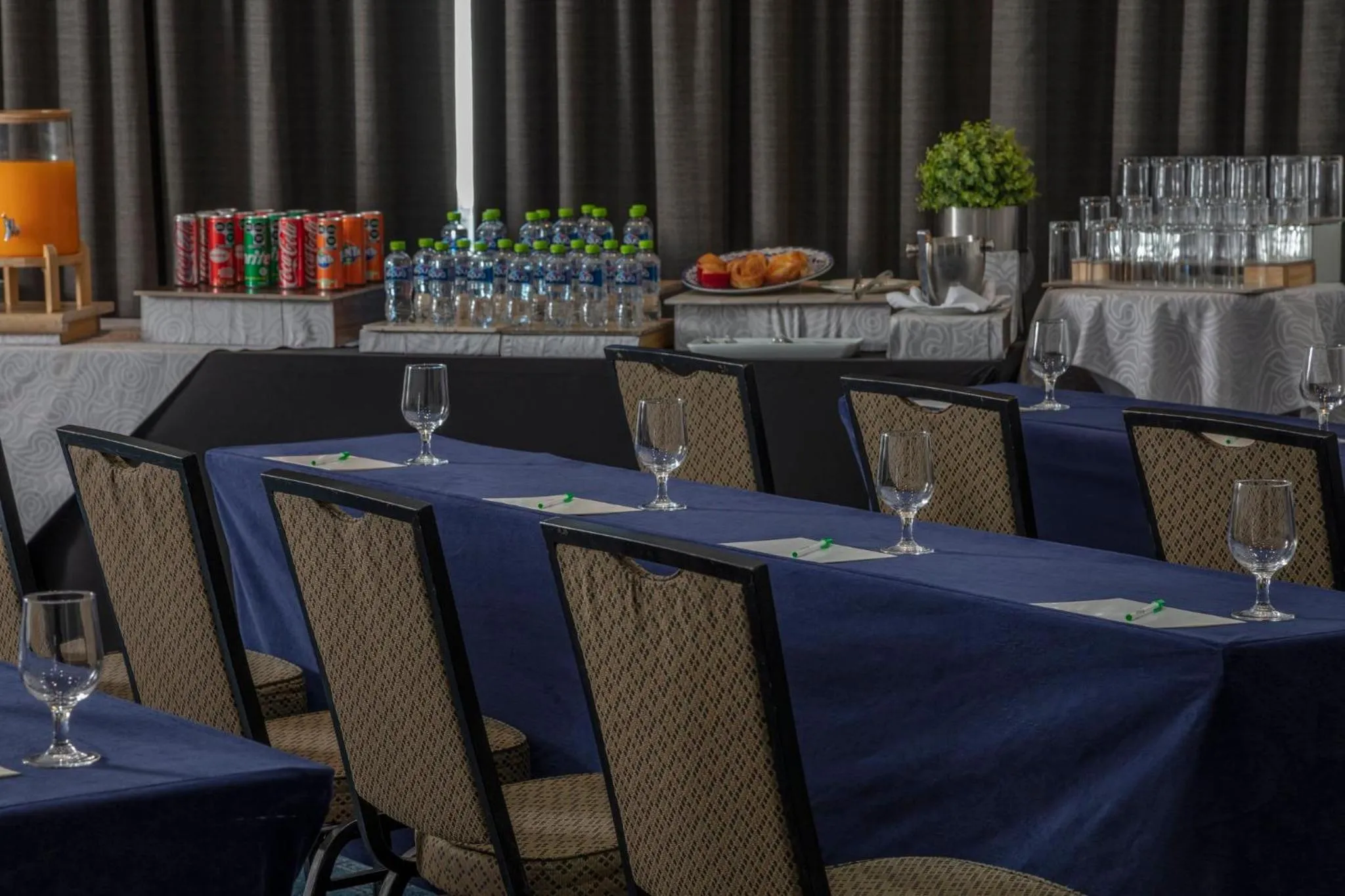 Meeting/conference room in Holiday Inn Puebla La Noria by IHG