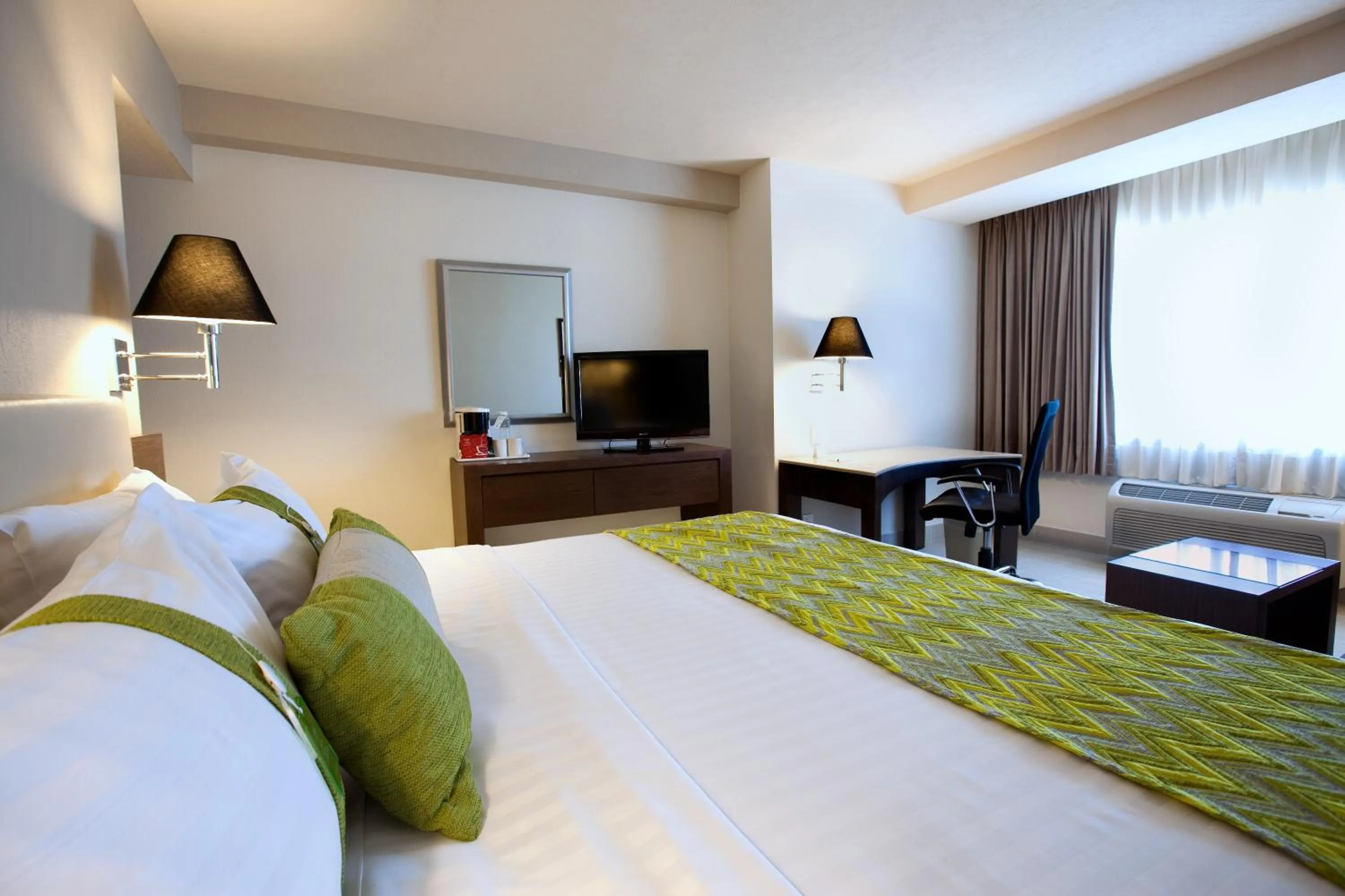 Bed in Holiday Inn Puebla La Noria by IHG