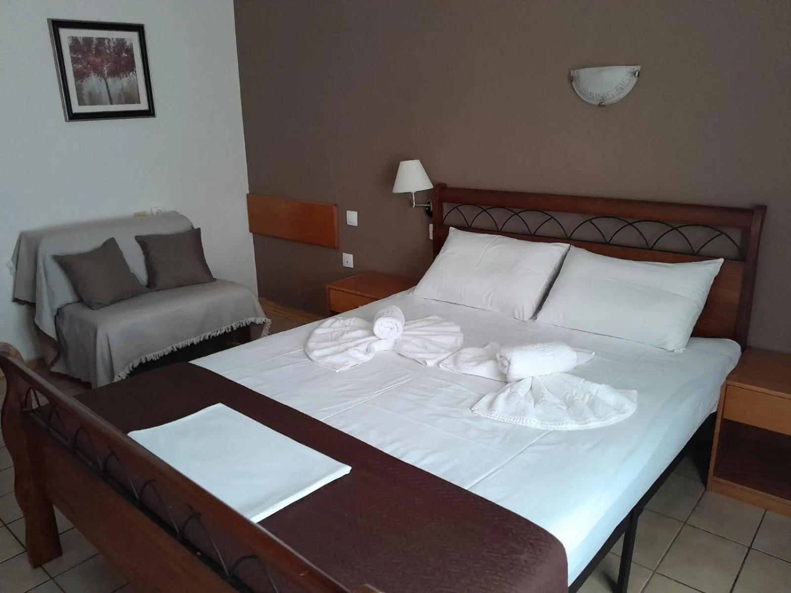 Bedroom in Vanta Hotel