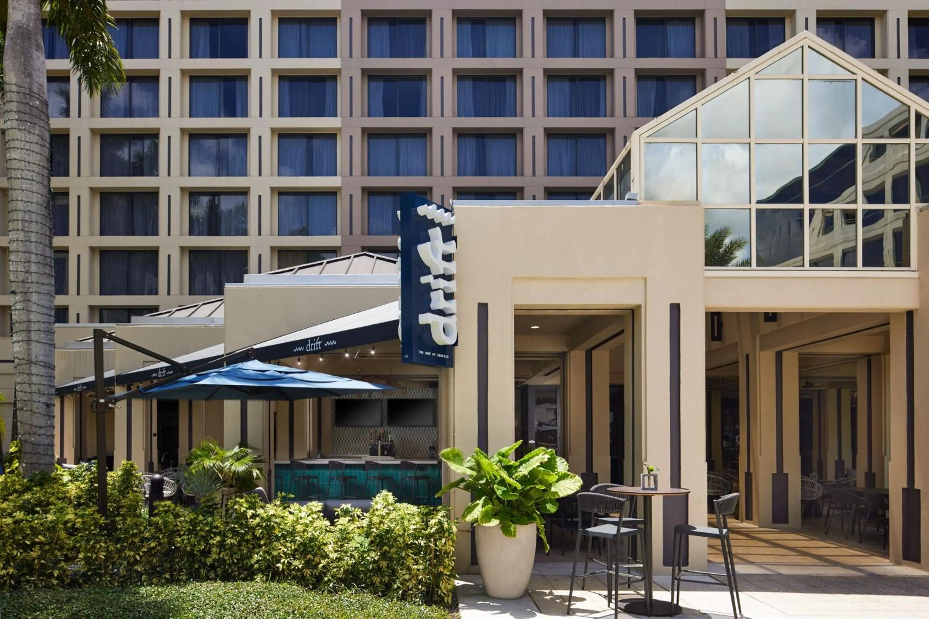 Property building in Boca Raton Marriott at Boca Center