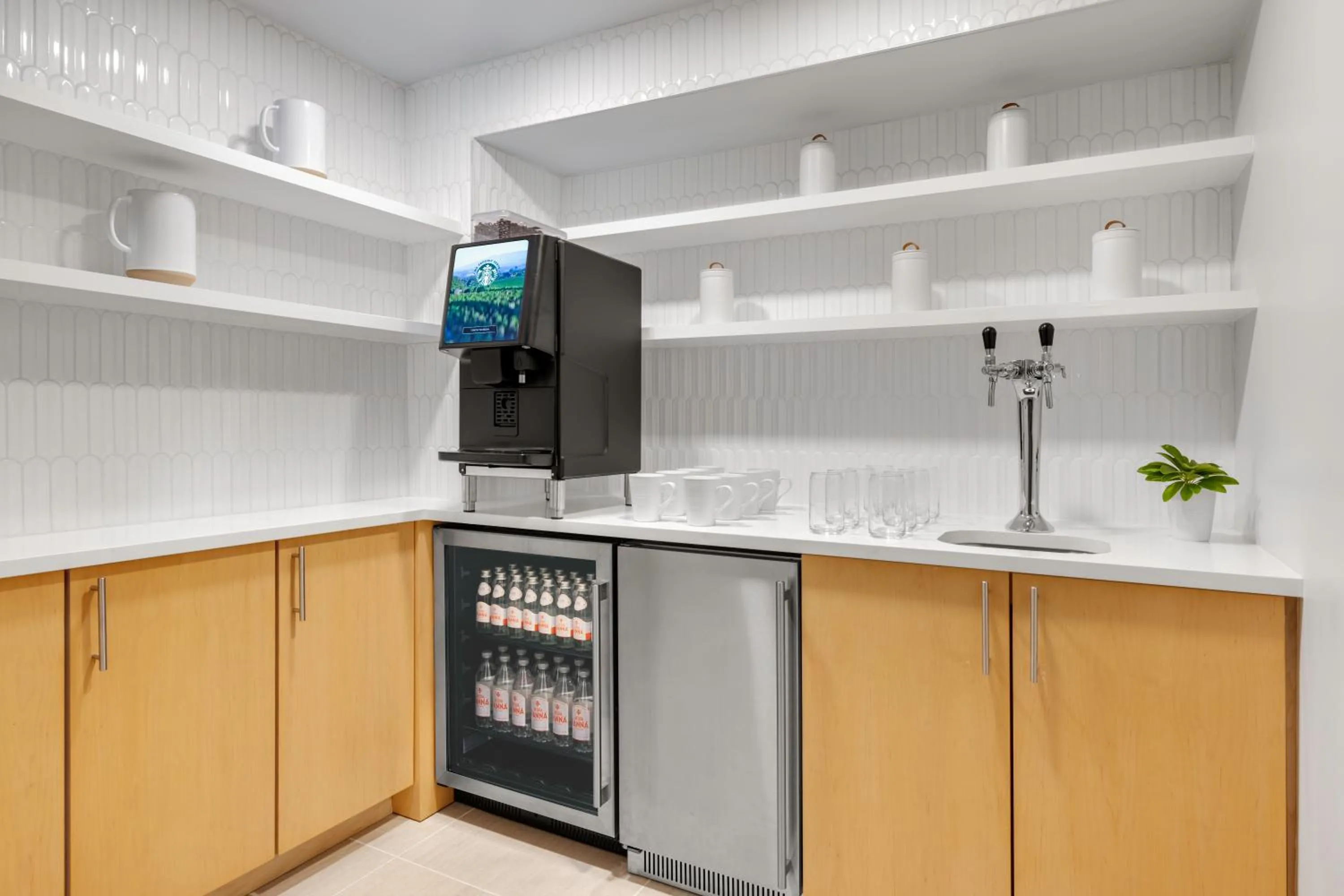 Lounge or bar in Boca Raton Marriott at Boca Center