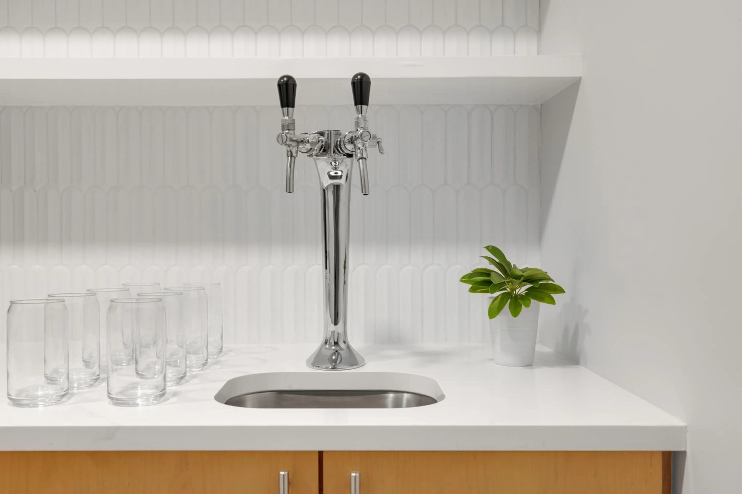 Lounge or bar in Boca Raton Marriott at Boca Center