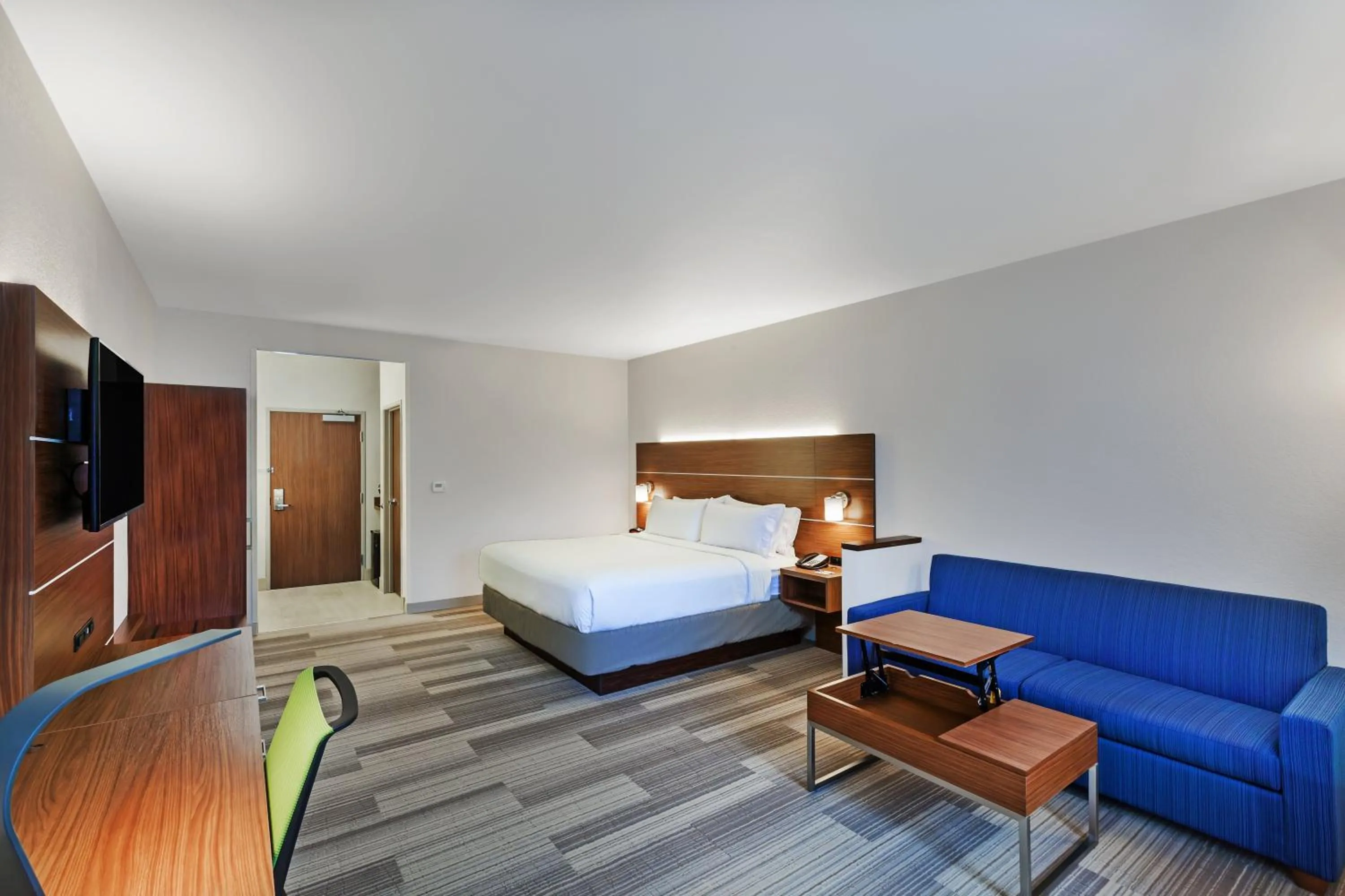 Bedroom, Bed in Holiday Inn Express Hotel & Suites Dallas Lewisville by IHG