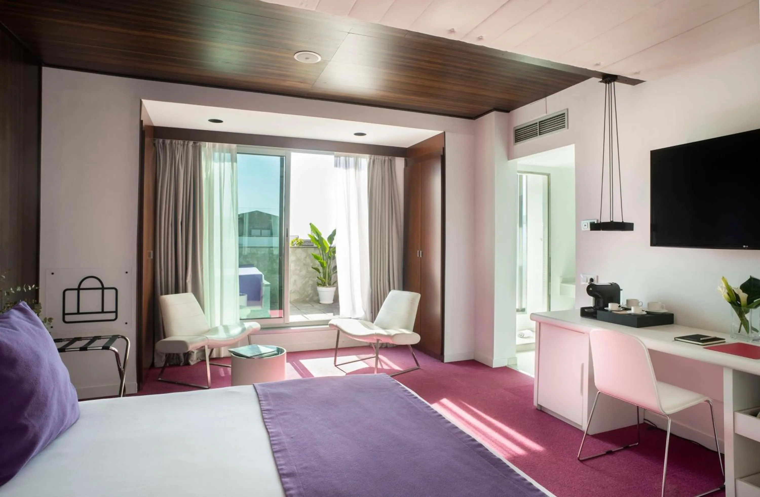 Bedroom, Bed in Allegro Barcelona