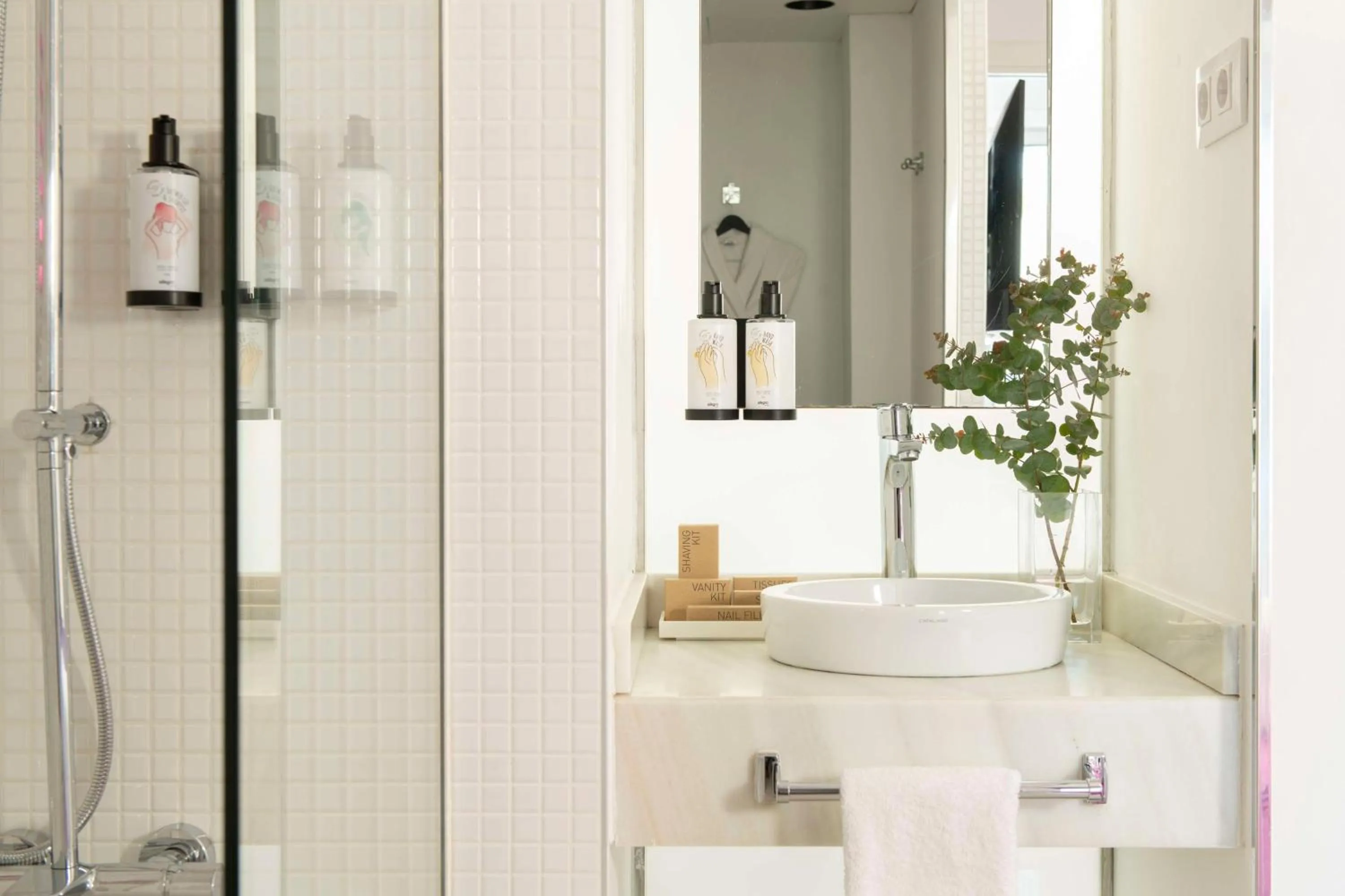 Bathroom in Allegro Barcelona