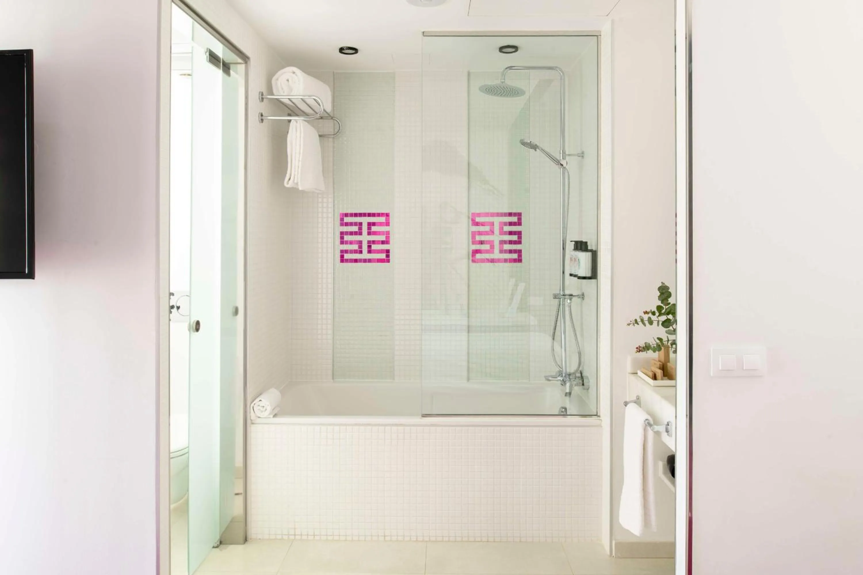 Bathroom in Allegro Barcelona