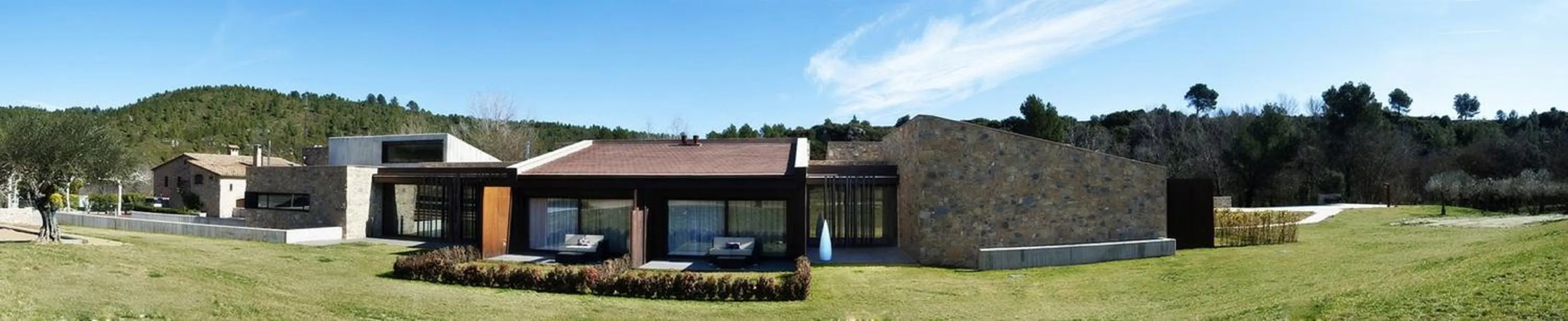 Garden view in Hotel El Molí