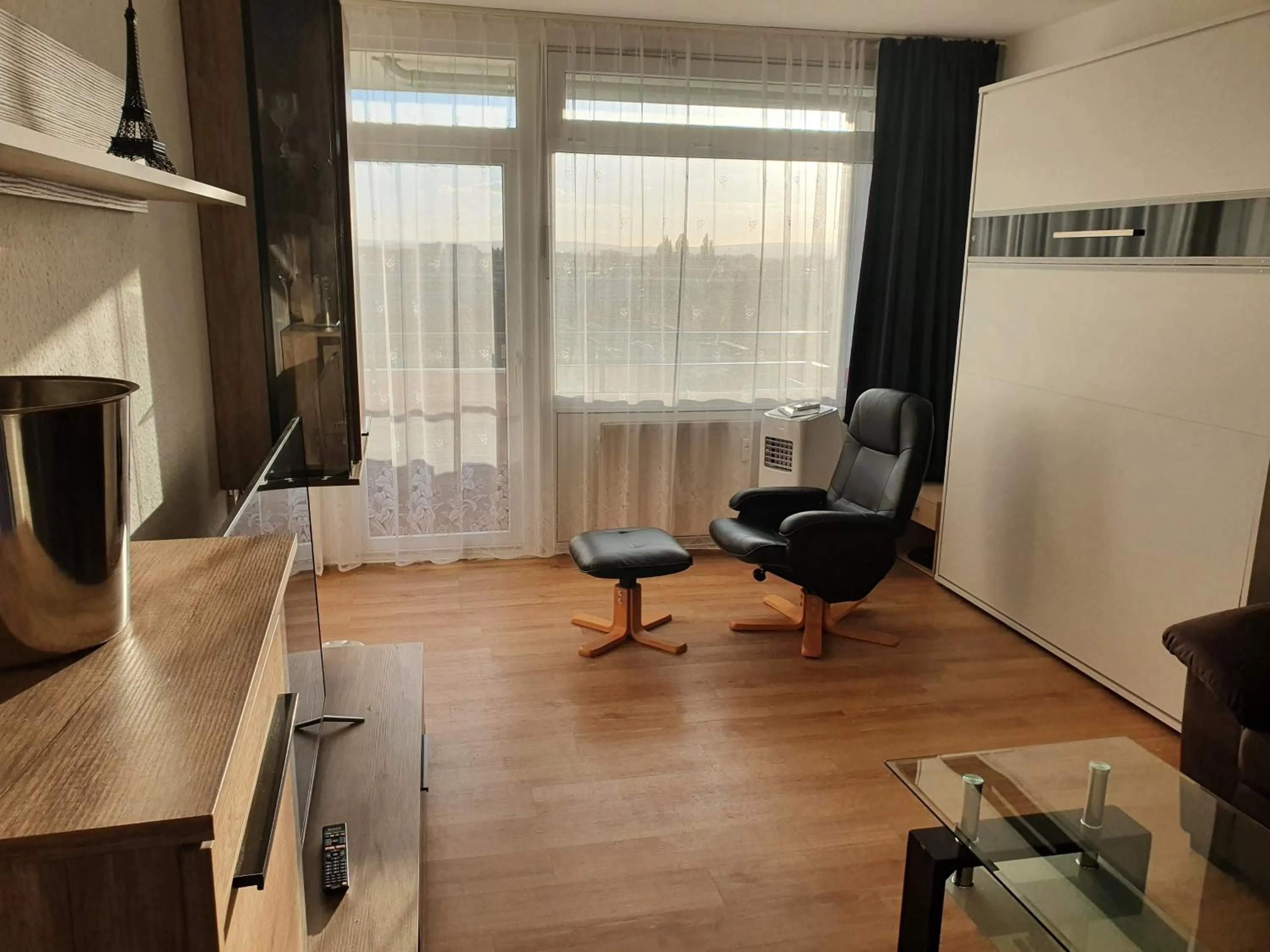 Living room in LANE City Laatzen, nahe Hannover Messe