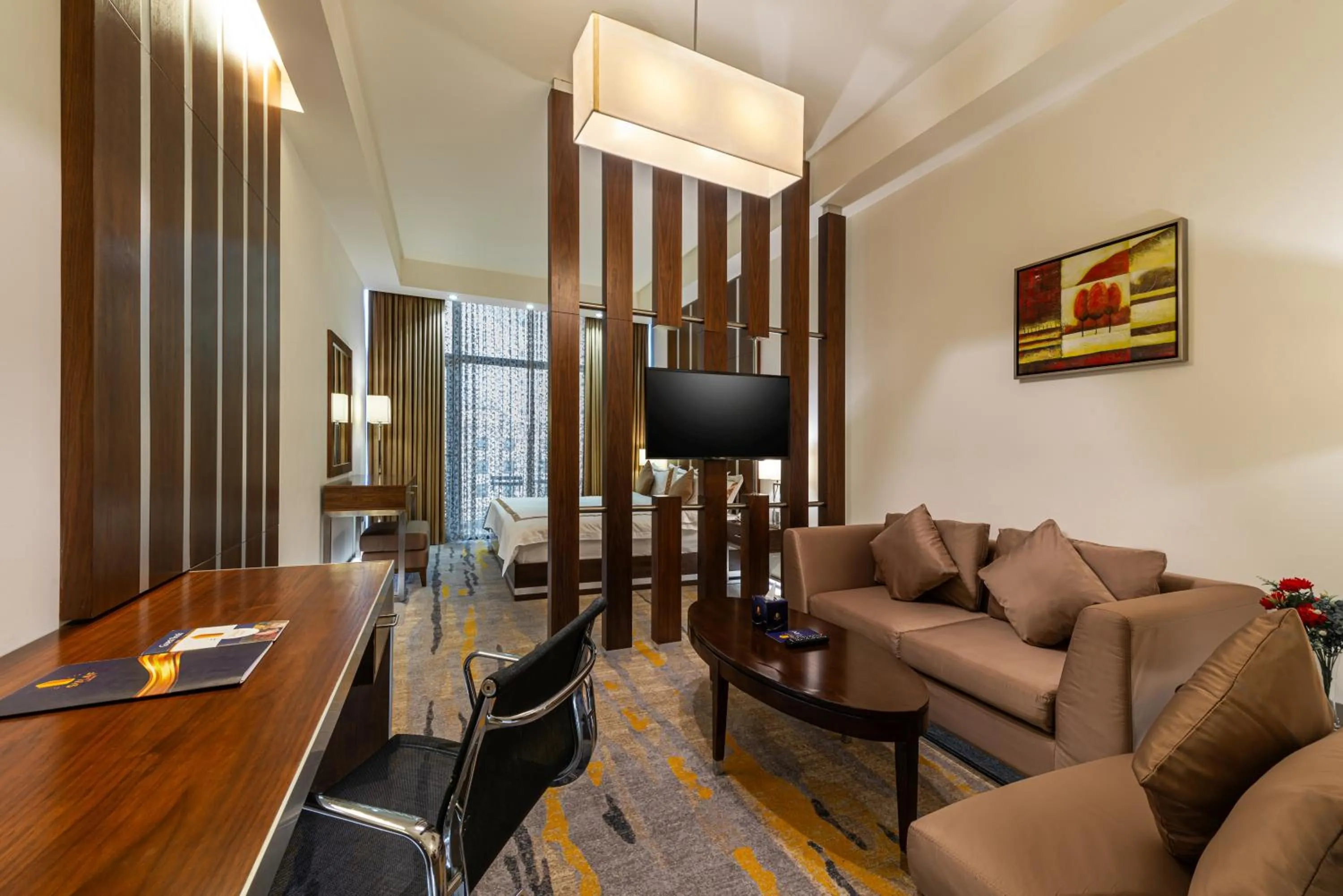 TV and multimedia in Sulaf Luxury Hotel