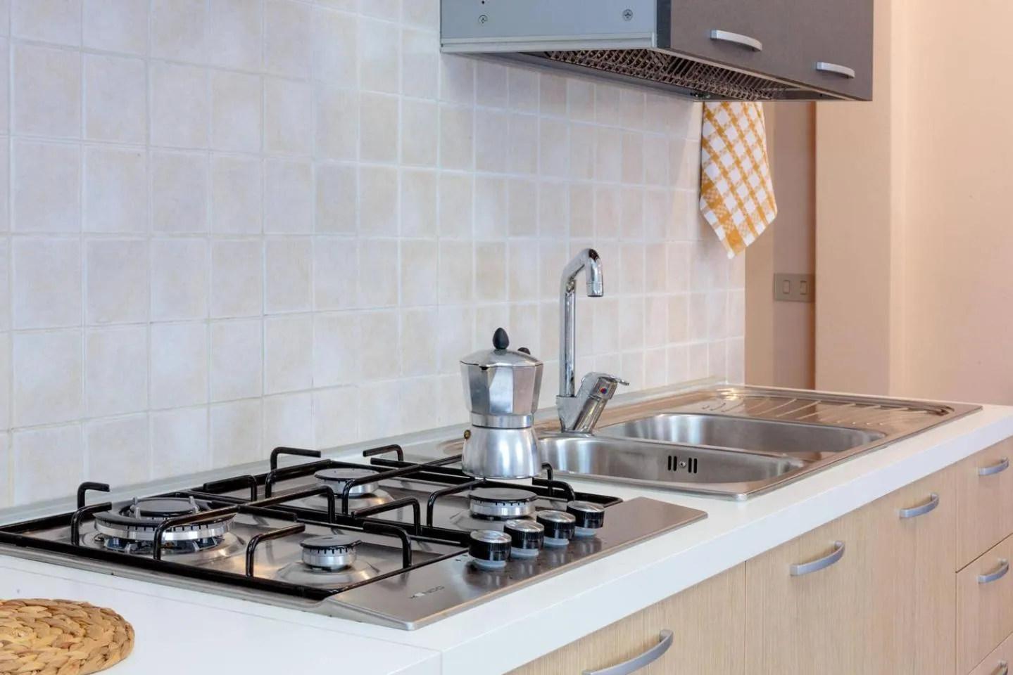 Coffee/tea facilities in Residence Kimba