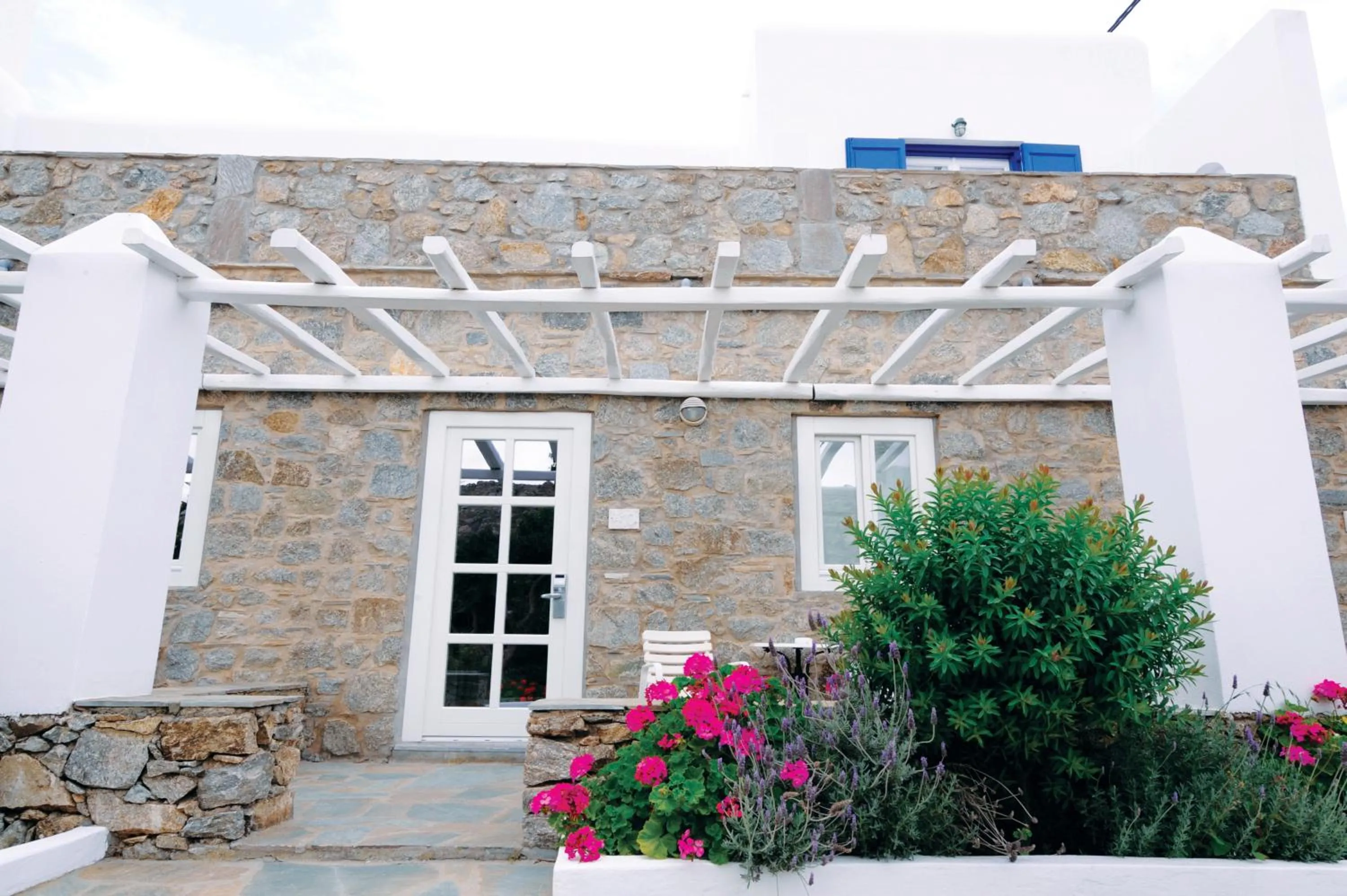 Property building in Kamari Hotel