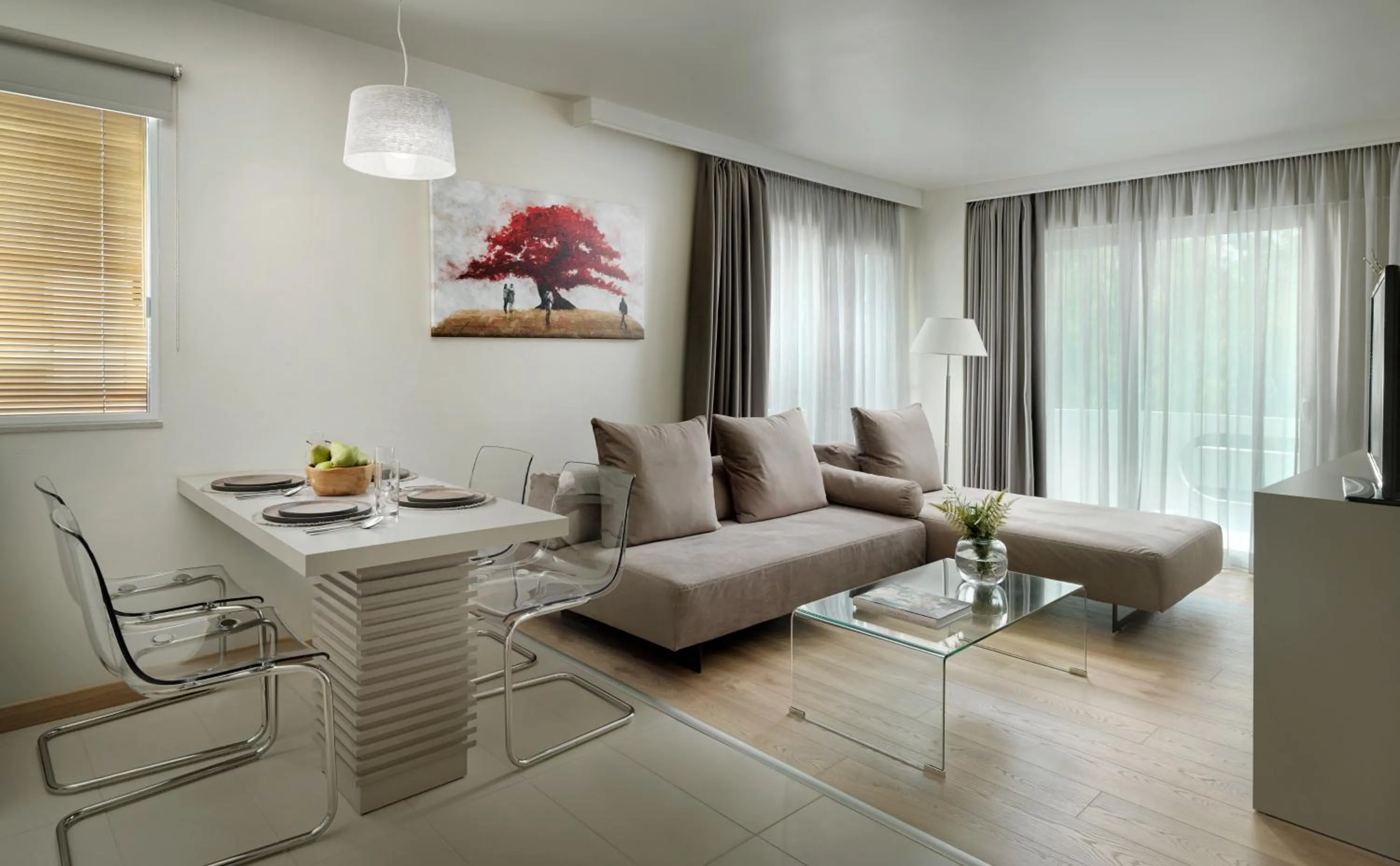 Living room in Blazer Suites Hotel