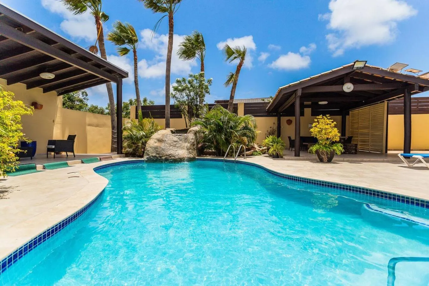 Pool view in Juanedu Suites