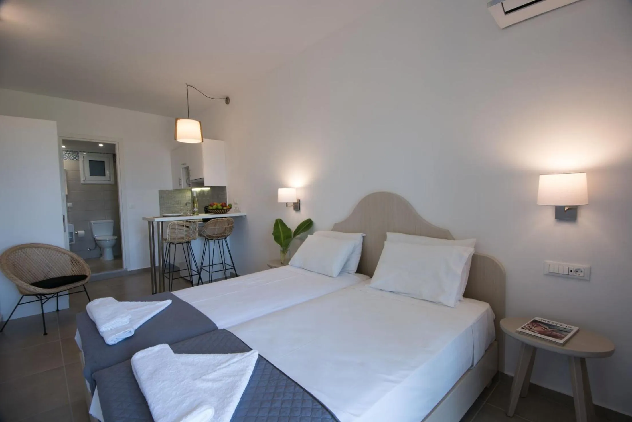 Bedroom, Bed in Mirabella Apartments