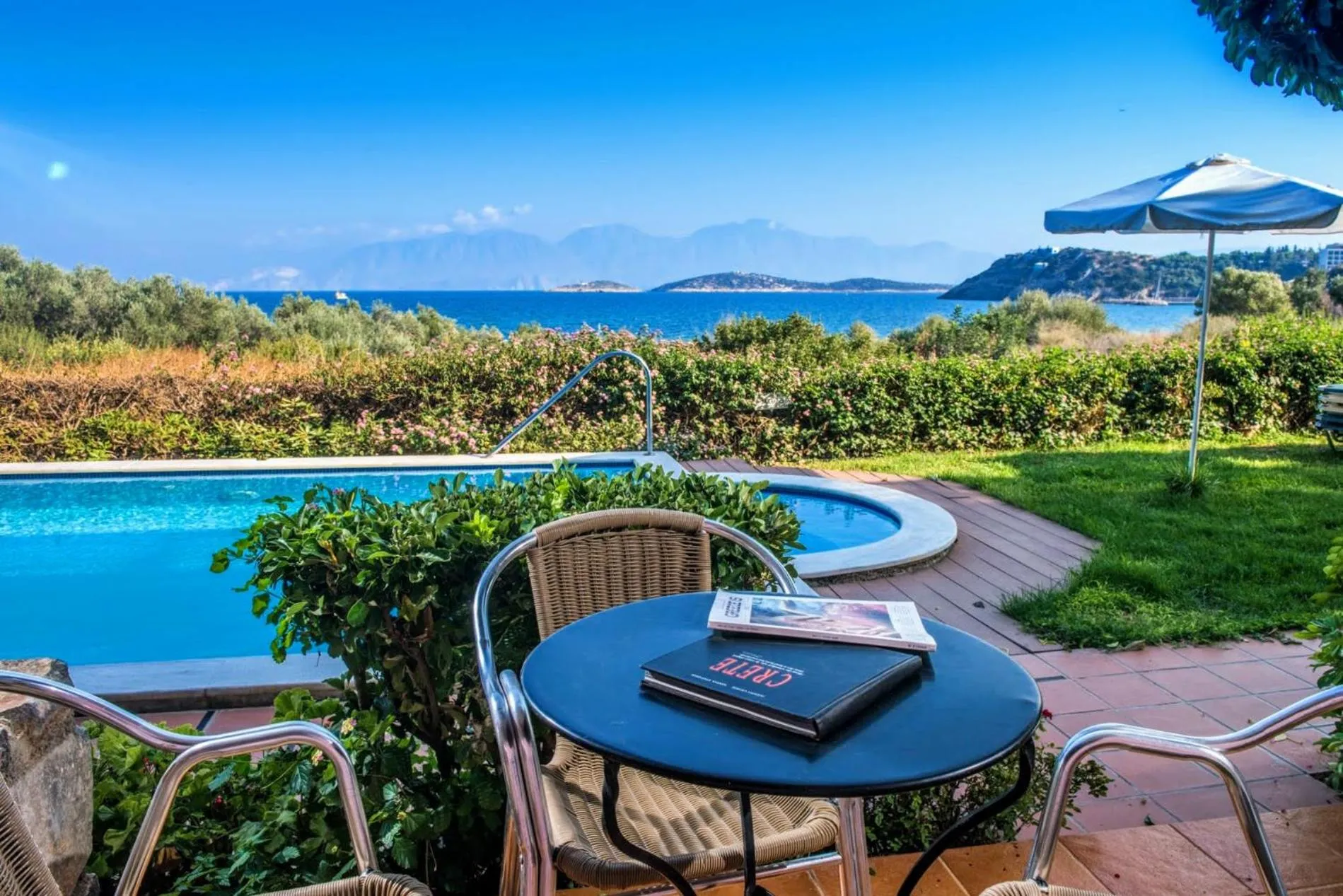 Balcony/Terrace in Mirabella Apartments