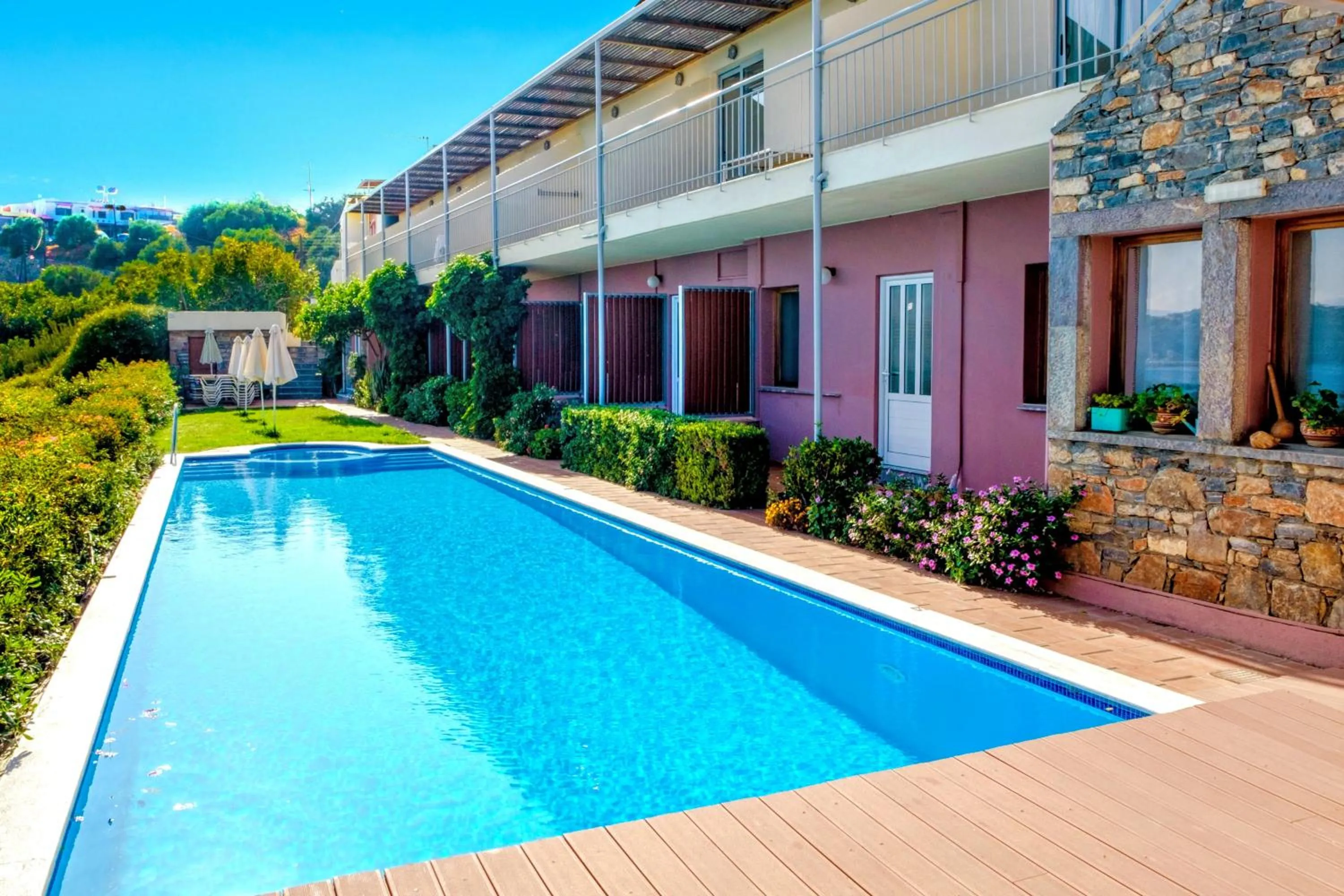 Property building in Mirabella Apartments