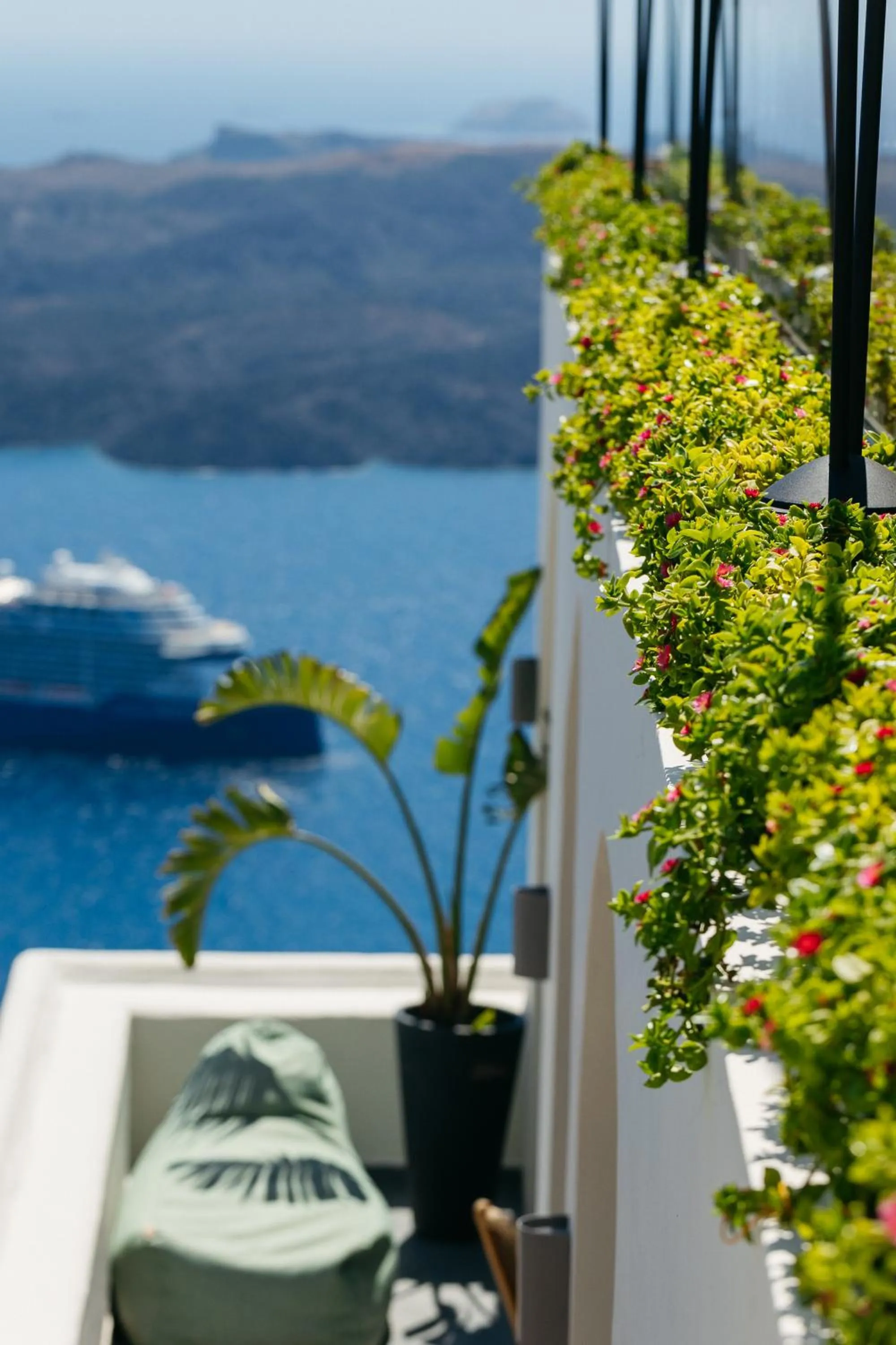 Property building in Kastro Suites