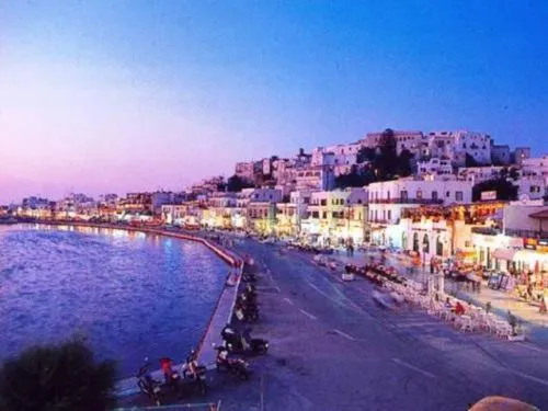 Neighbourhood in Sunny Beach Studios