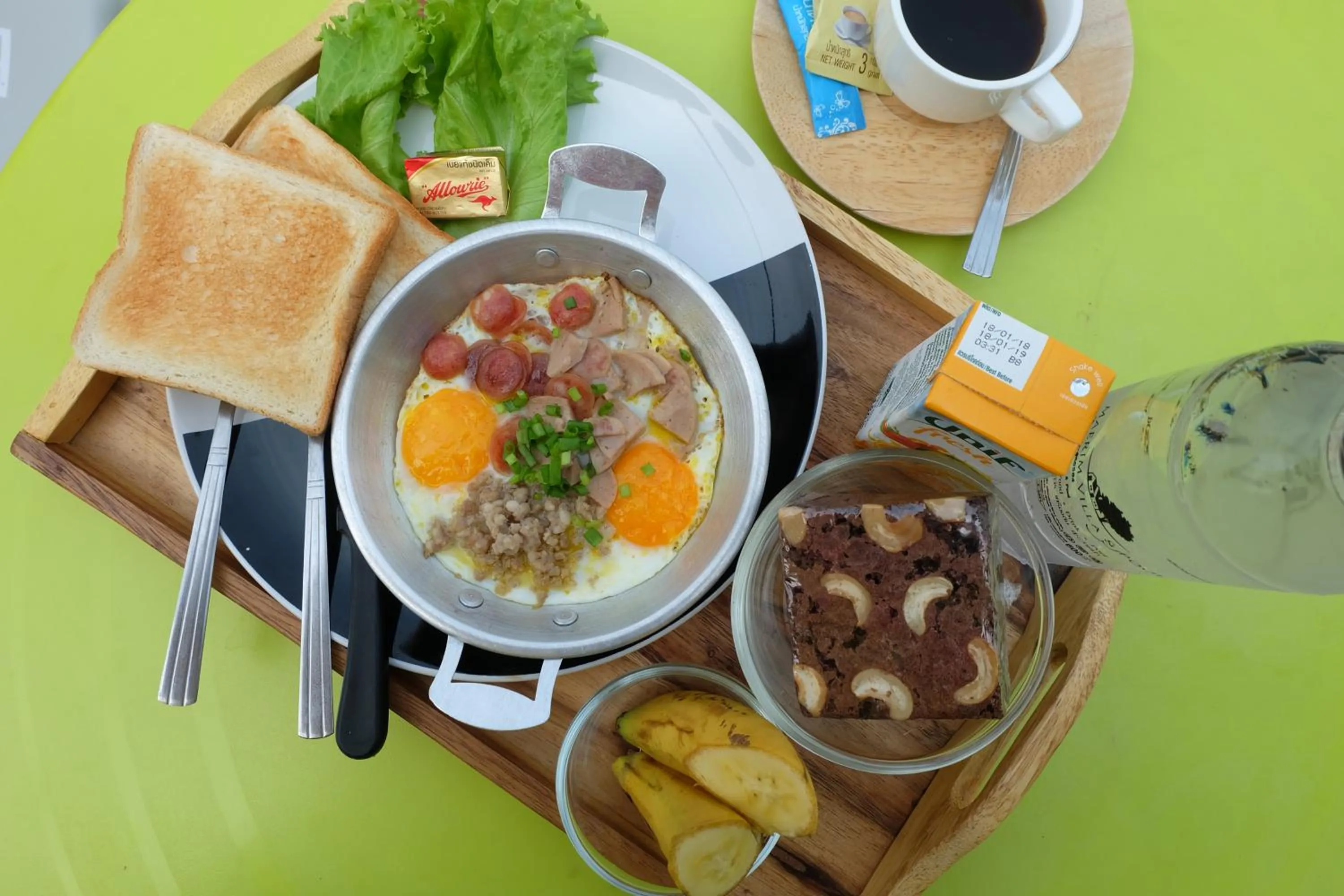 Food close-up in Maerim Villa&Pool