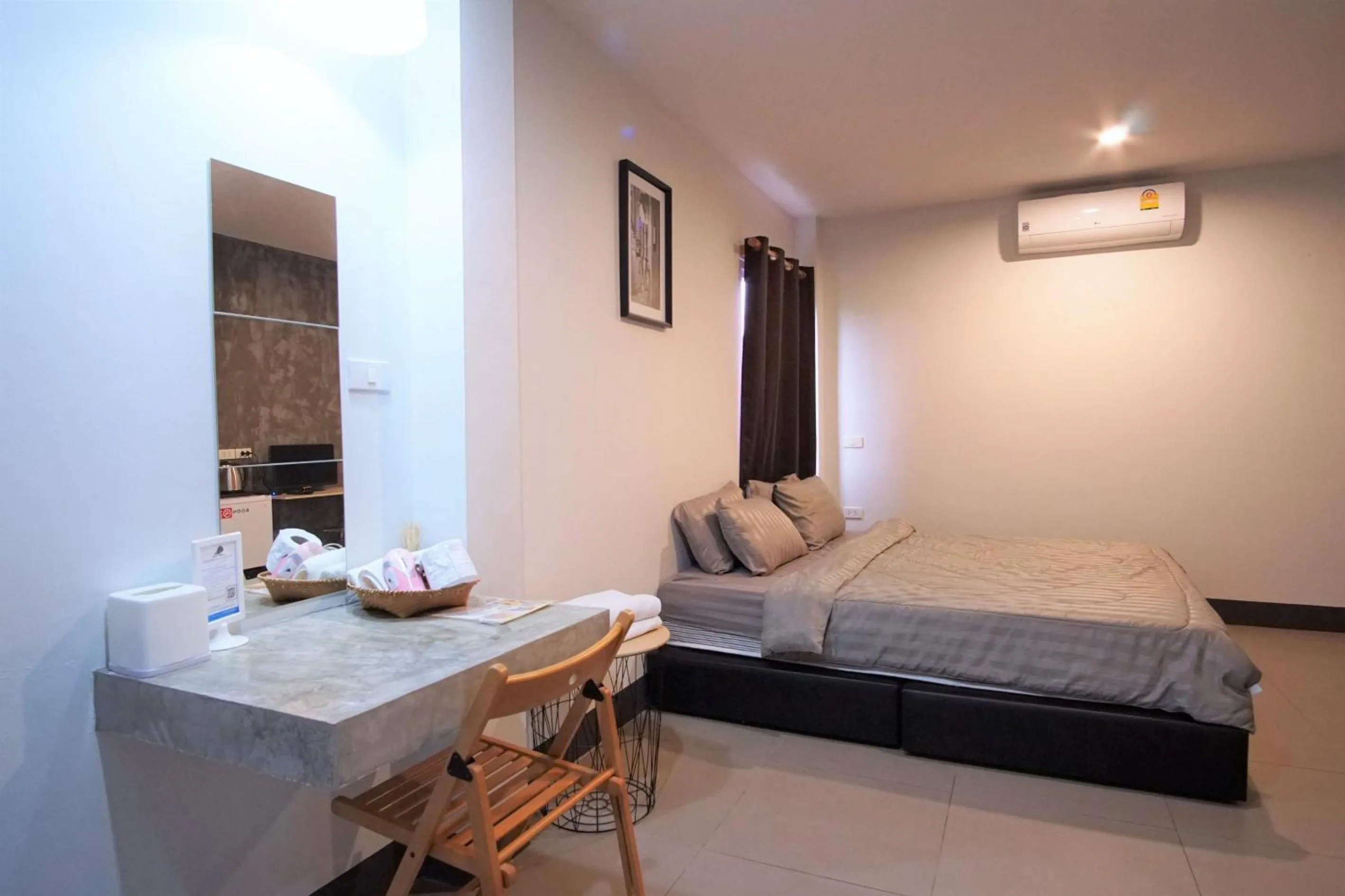 Photo of the whole room, Bed in Maerim Villa&Pool