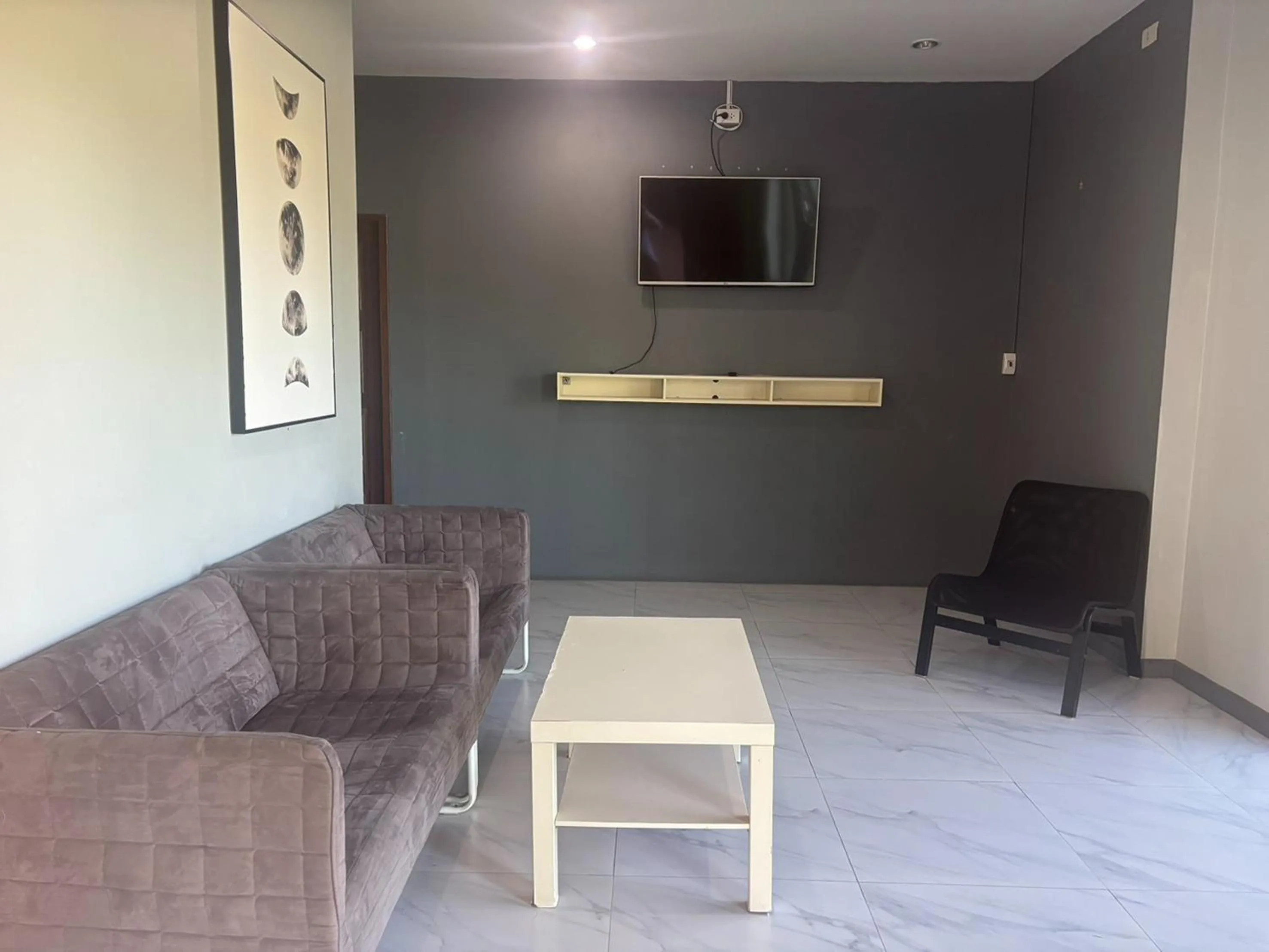 TV and multimedia in Maerim Villa&Pool