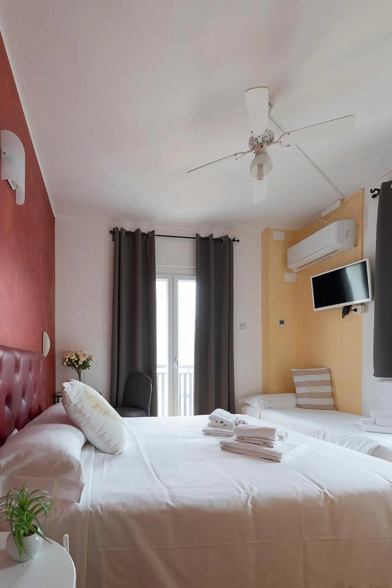 Bed in Hotel Le Vele