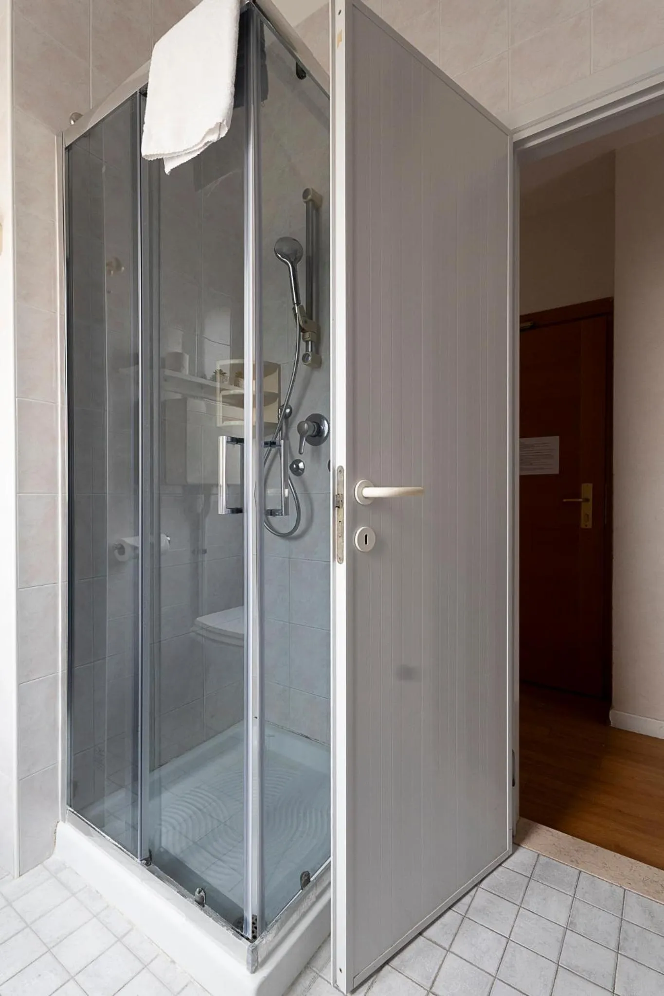 Shower in Hotel Le Vele