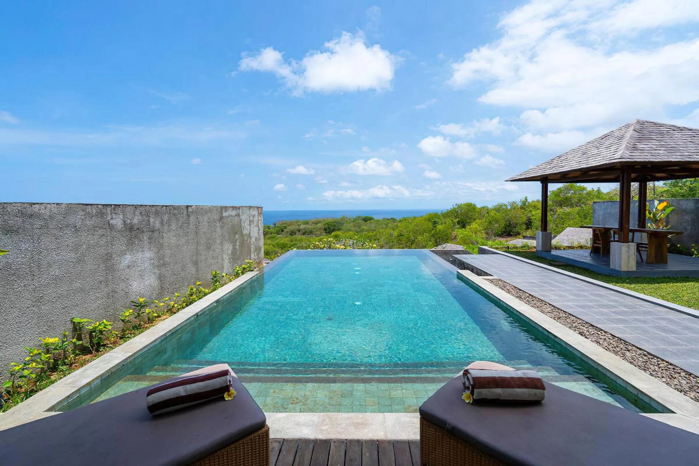Pool view in Vivo Villas - Villa Vivo