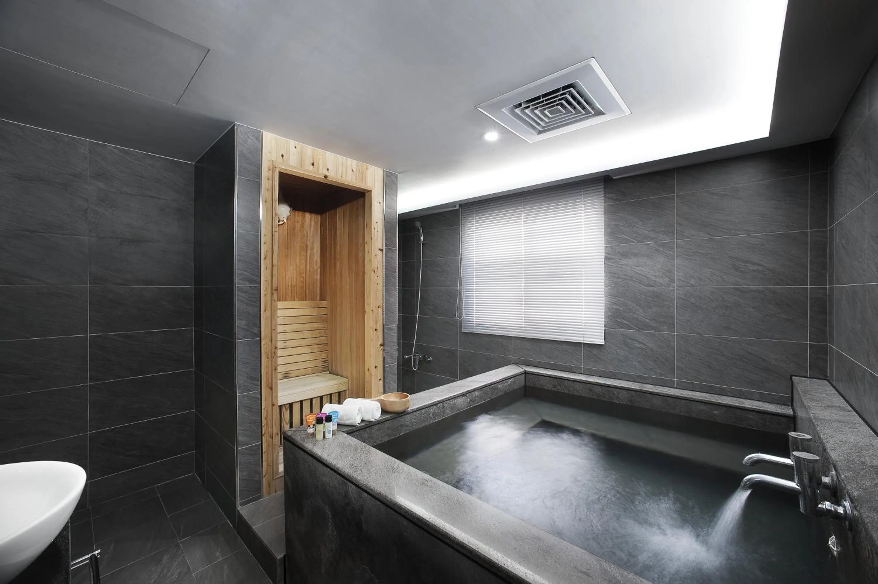 Photo of the whole room in One Fukun Hotel