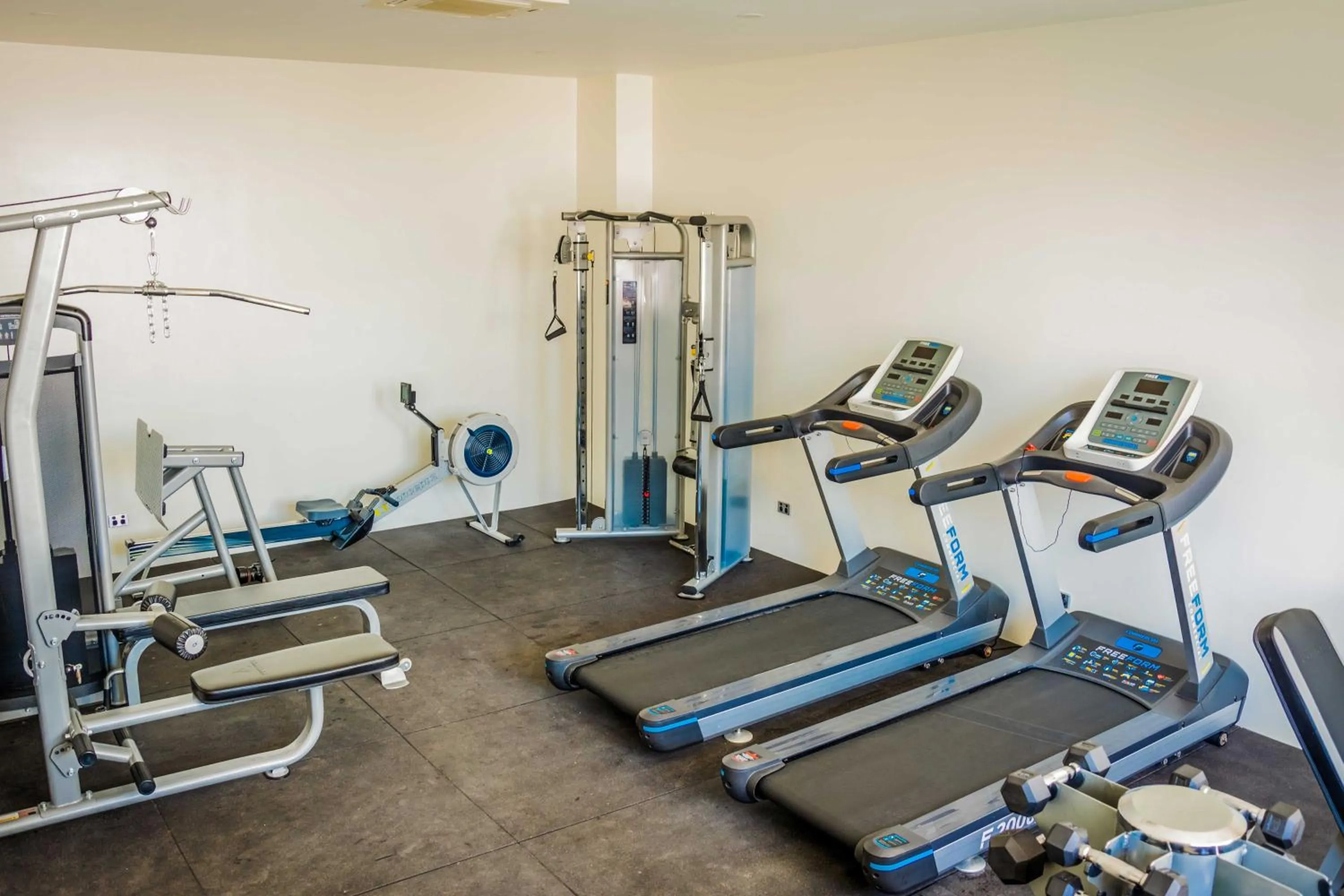 Fitness centre/facilities in Ramada Suites by Wyndham Wailoaloa Beach Fiji