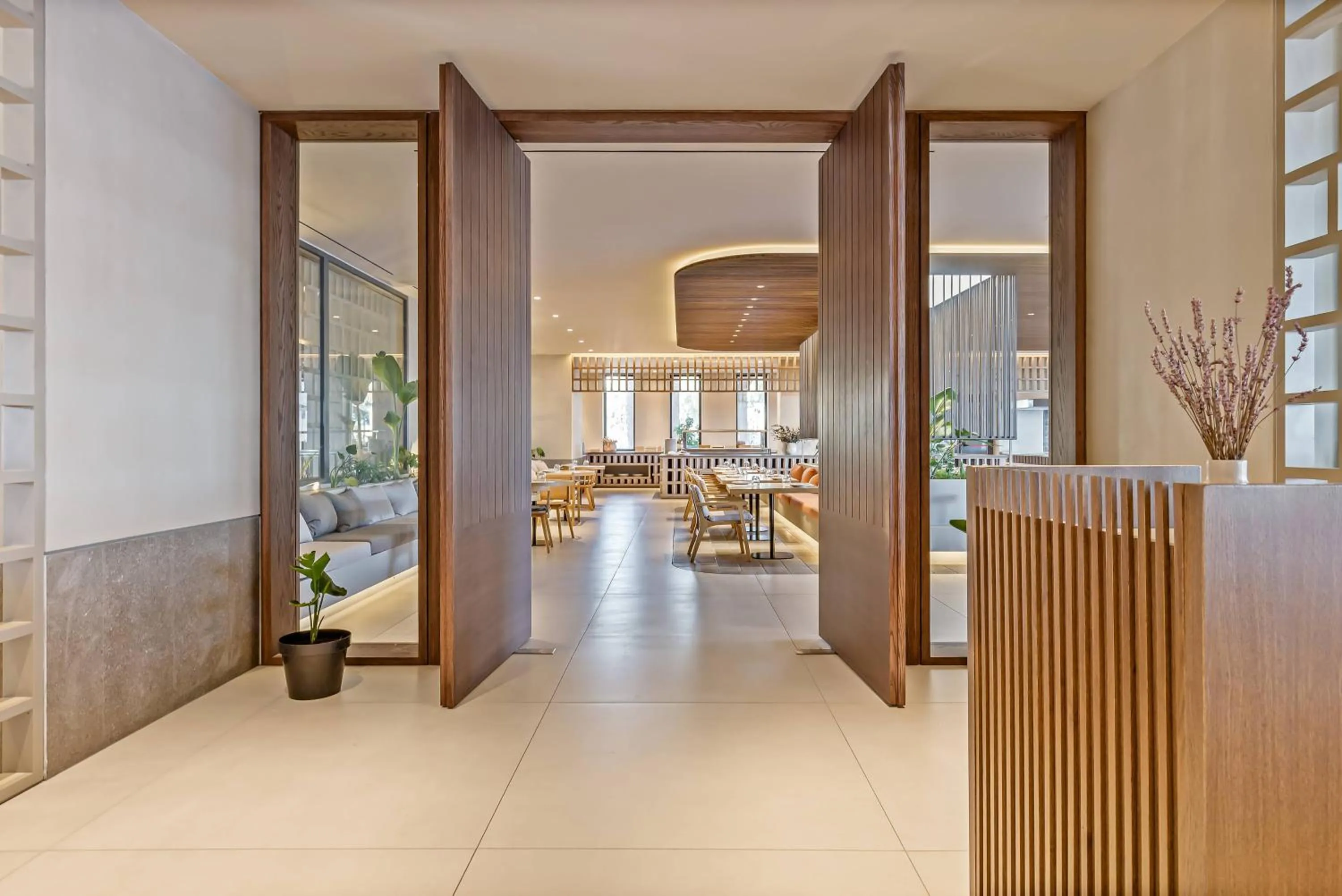 Restaurant/places to eat in Akrotiri Beach Resort Hotel - Adult Friendly