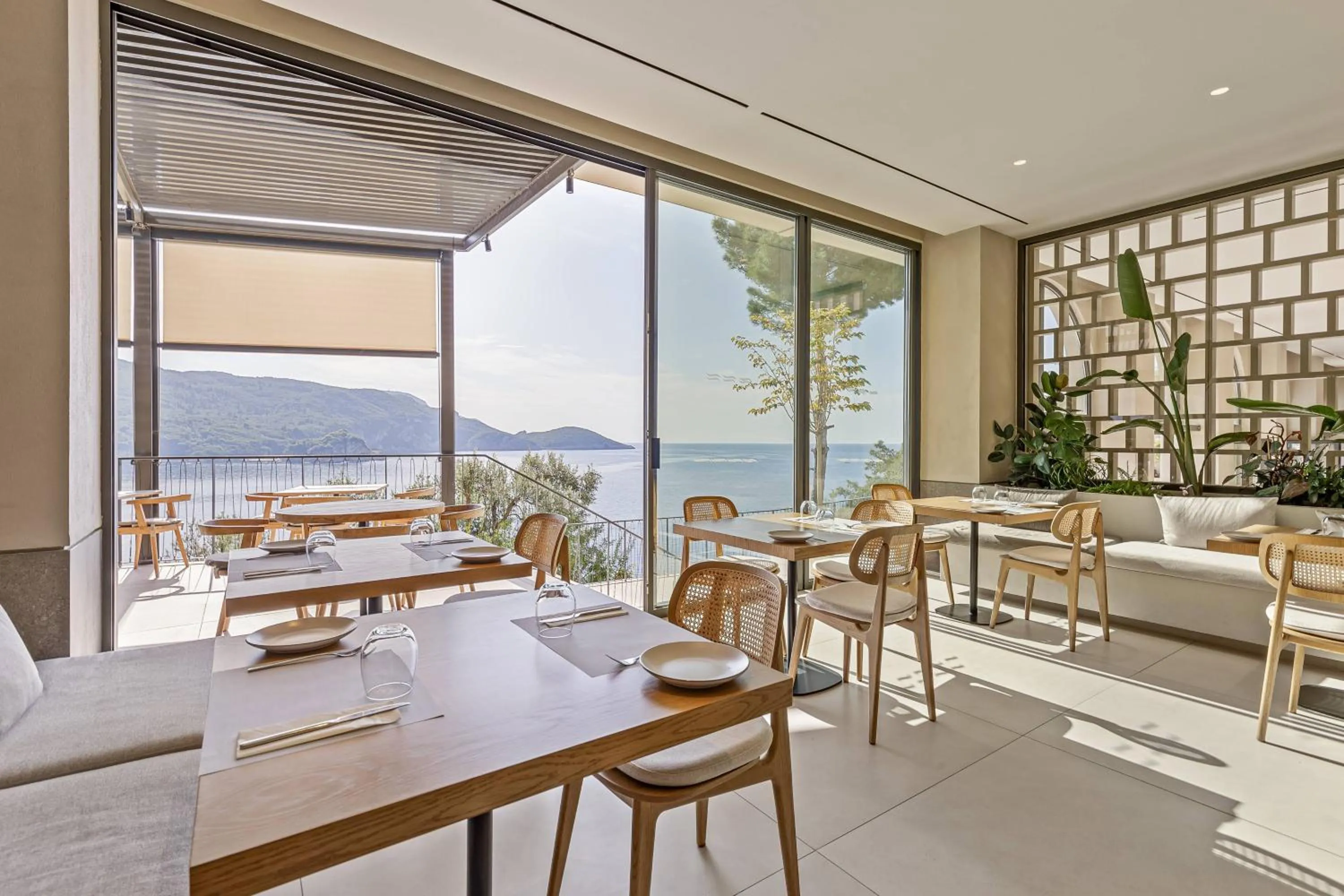 Dining area in Akrotiri Beach Resort Hotel - Adult Friendly