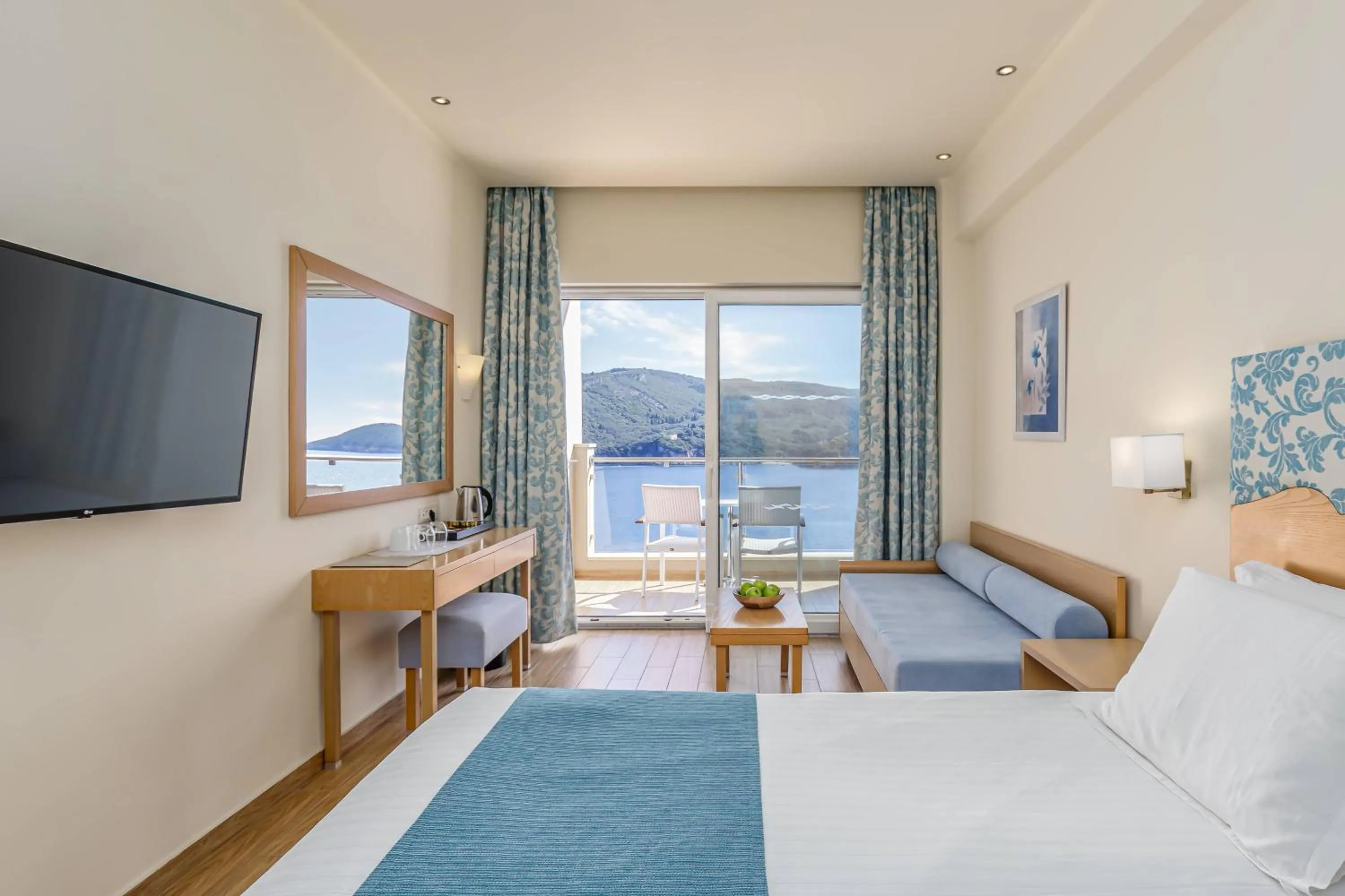 Bedroom, Bed in Akrotiri Beach Resort Hotel - Adult Friendly