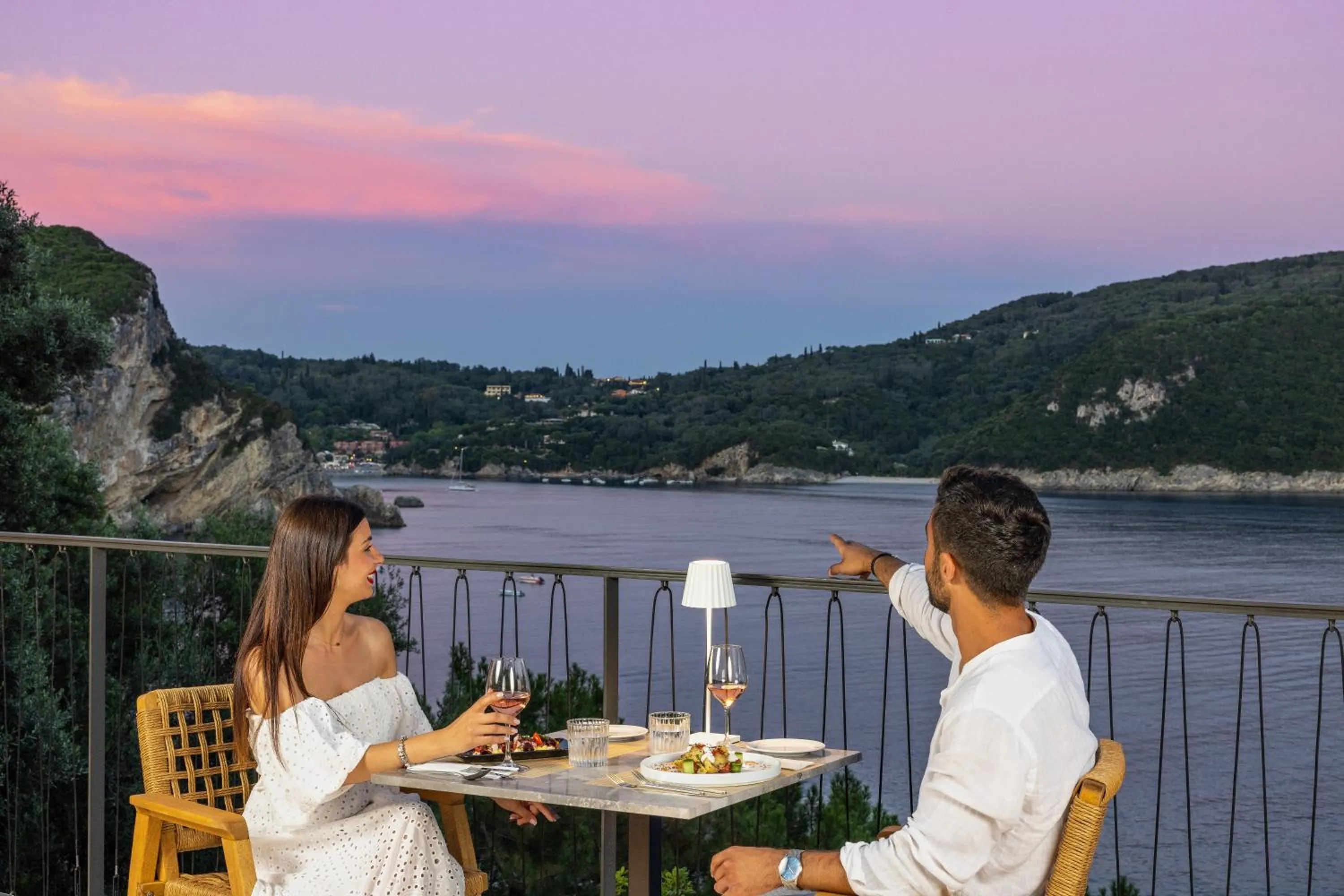 Restaurant/places to eat in Akrotiri Beach Resort Hotel - Adult Friendly