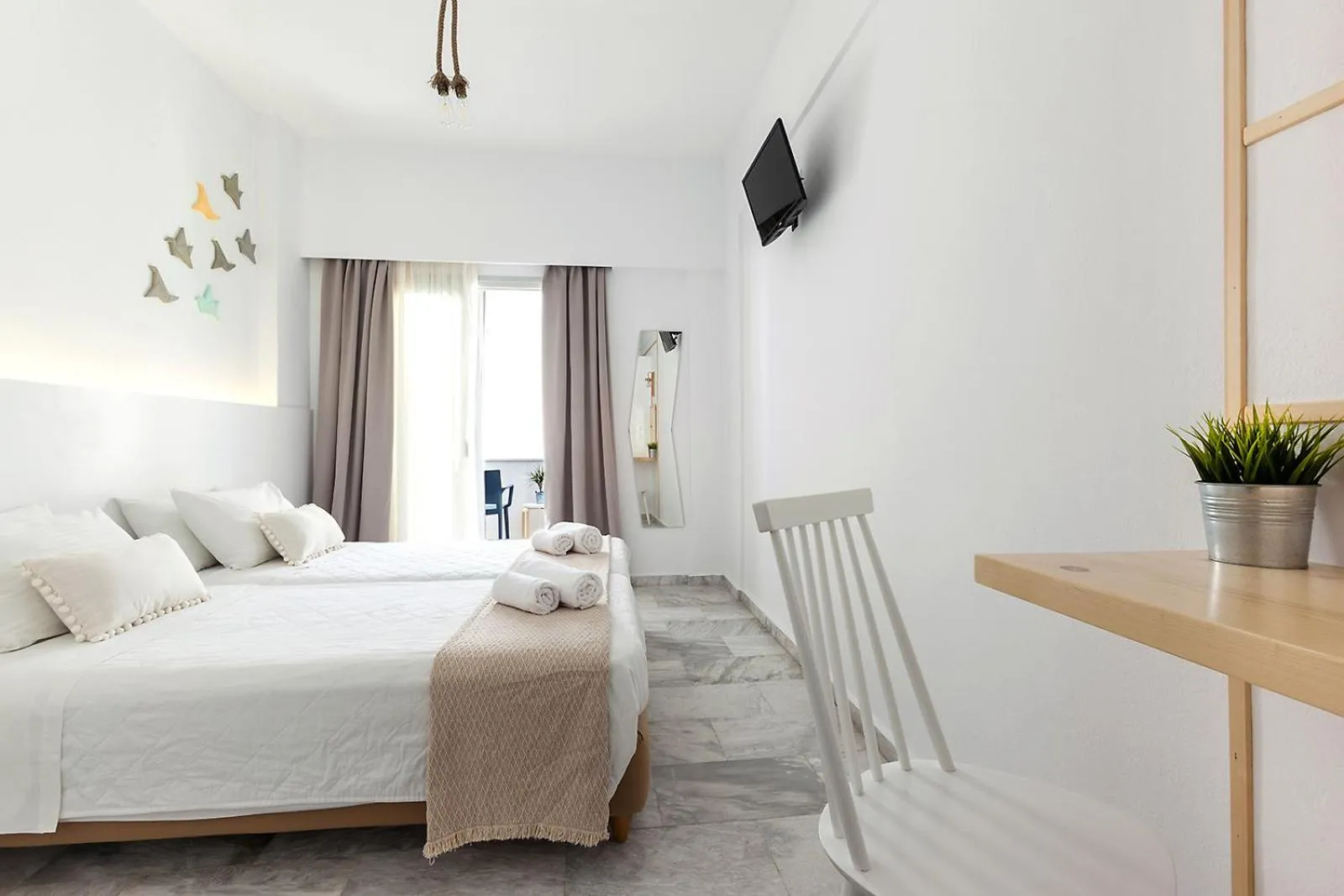 Memories Beach Hotel