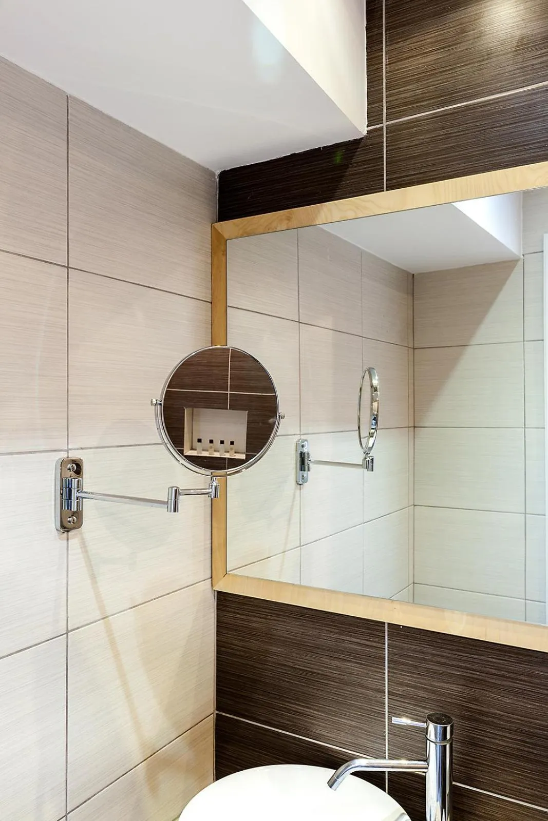 Memories Beach Hotel